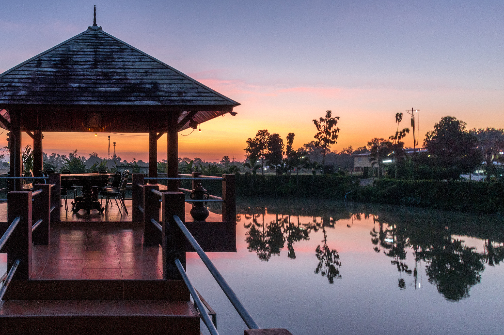 Sony ILCA-77M2 + Tamron AF 28-105mm F4-5.6 [IF] sample photo. Sunrise in northern thailand photography