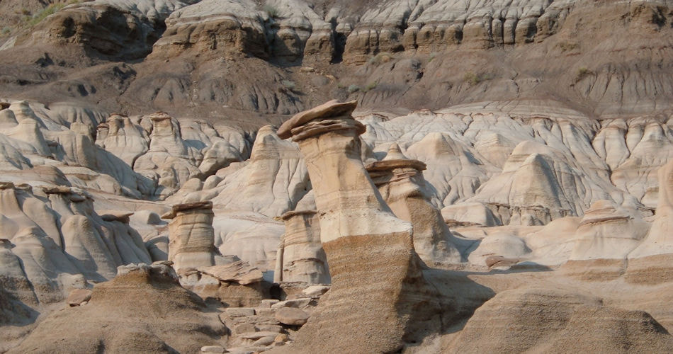 Fujifilm FinePix A330 sample photo. Drumheller hoodoos photography