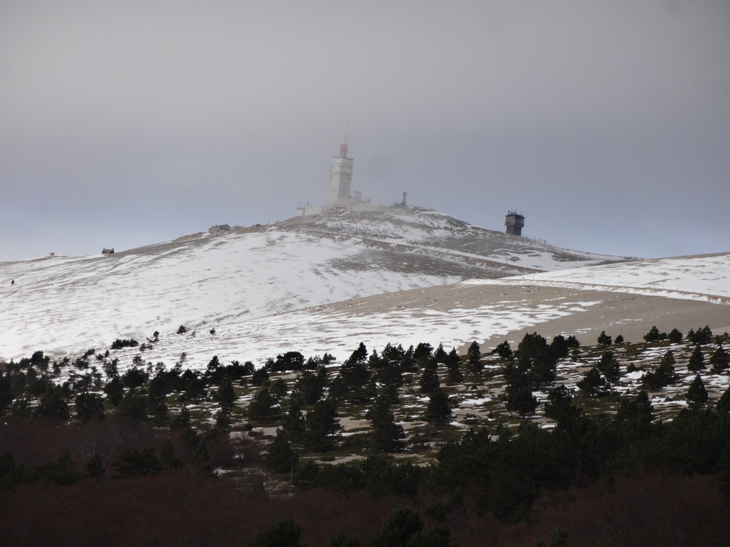 Sony Cyber-shot DSC-QX10 sample photo. Le mont ventoux photography