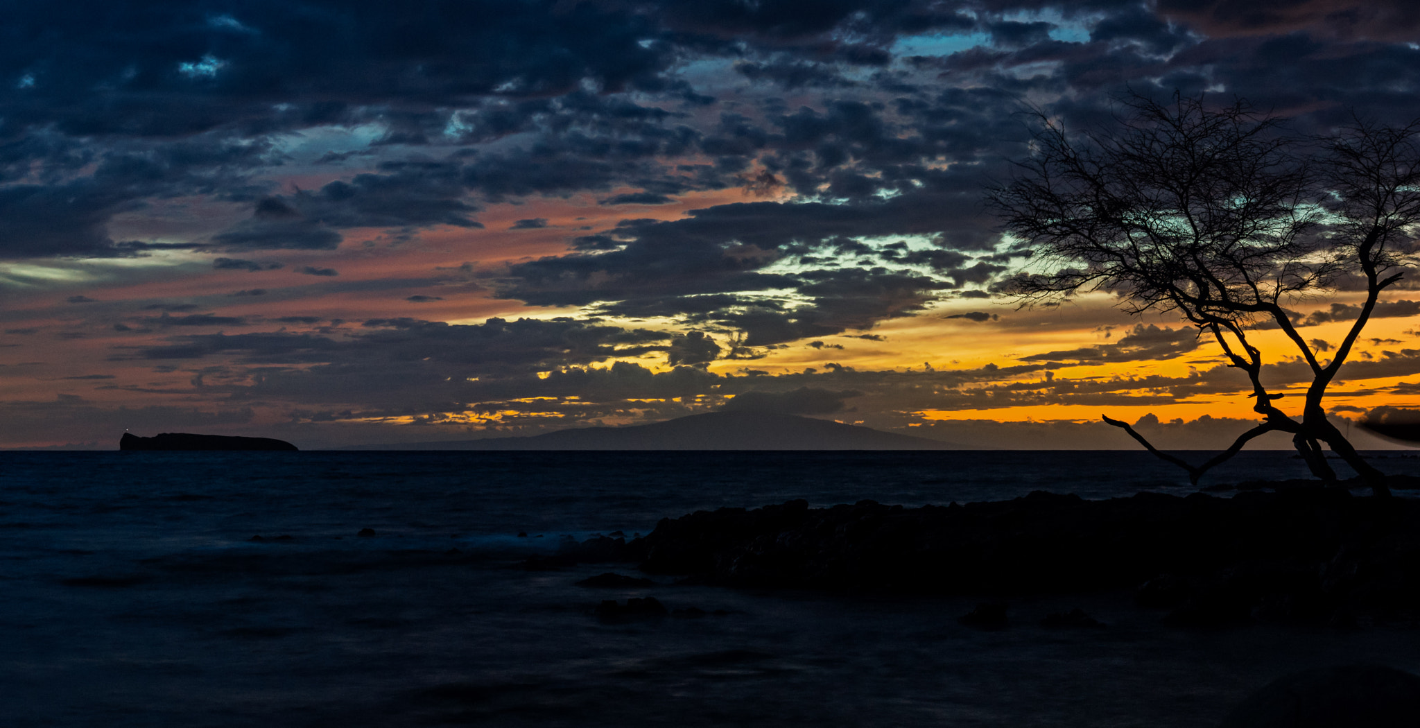 Sony SLT-A77 sample photo. Molokini sunset, maui photography