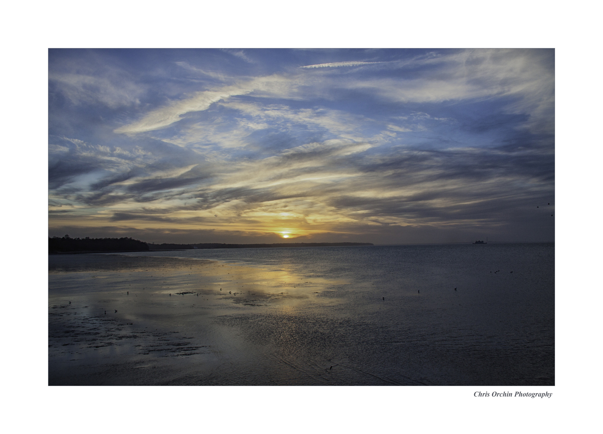 Canon EOS 50D + Sigma 18-125mm F3.8-5.6 DC OS HSM sample photo. Isle of wight sunset photography