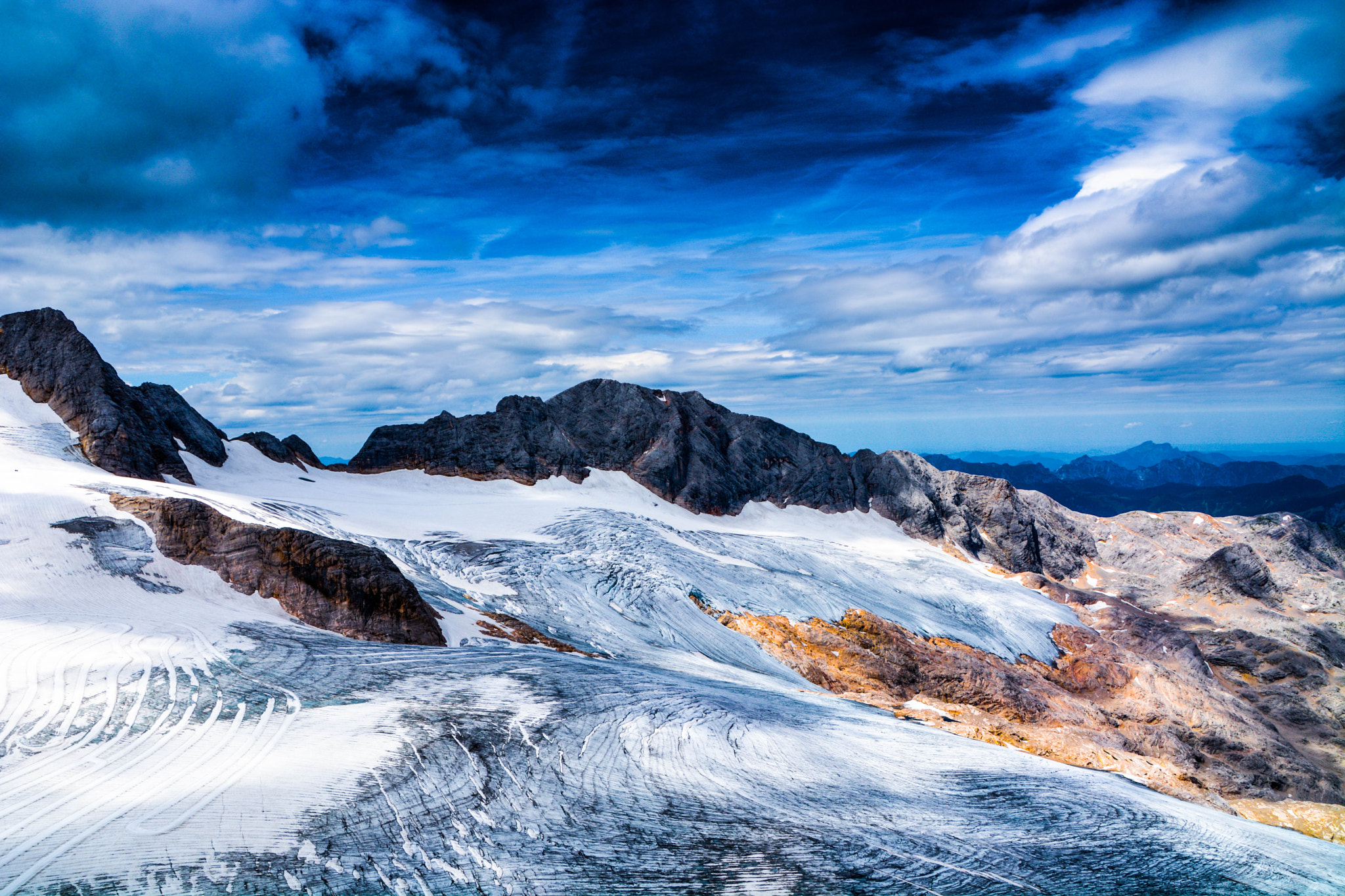 Sigma 28-300mm F3.5-6.3 DG Macro sample photo. Dachstein photography