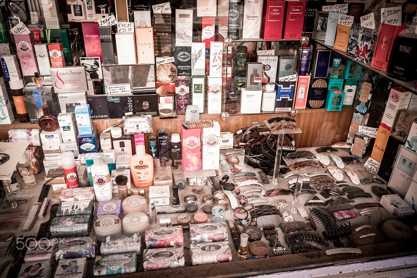 Fujifilm X-E2S + Fujifilm XF 18-55mm F2.8-4 R LM OIS sample photo. Auswahl photography