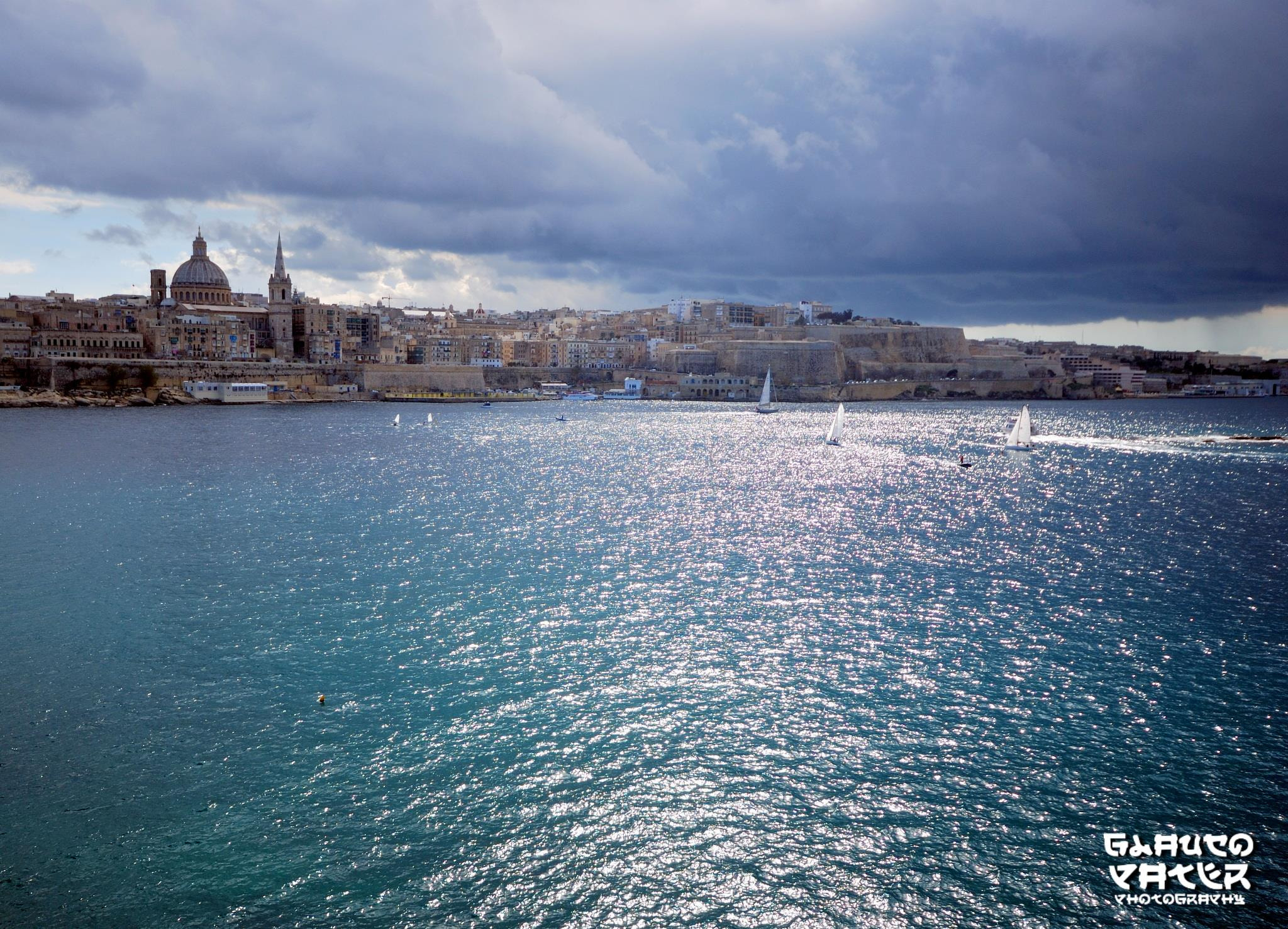 Sigma 10-20mm F4-5.6 EX DC HSM sample photo. Between the islands photography
