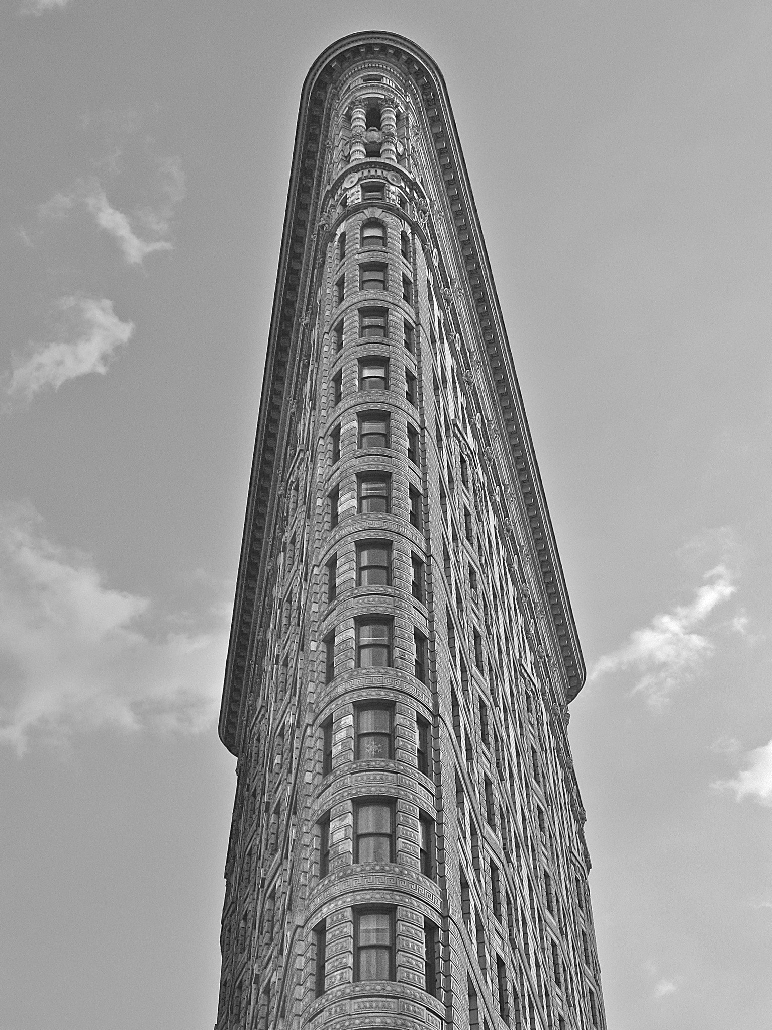 Canon POWERSHOT A570 IS sample photo. The beautiful flatiron in manhattan photography