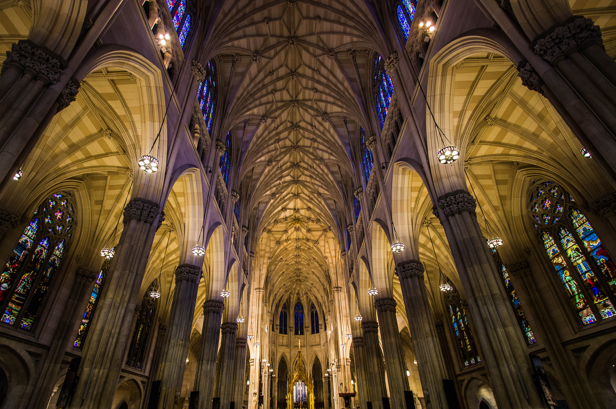 Canon EF-S 10-22mm F3.5-4.5 USM sample photo. St. patrick's cathedral photography