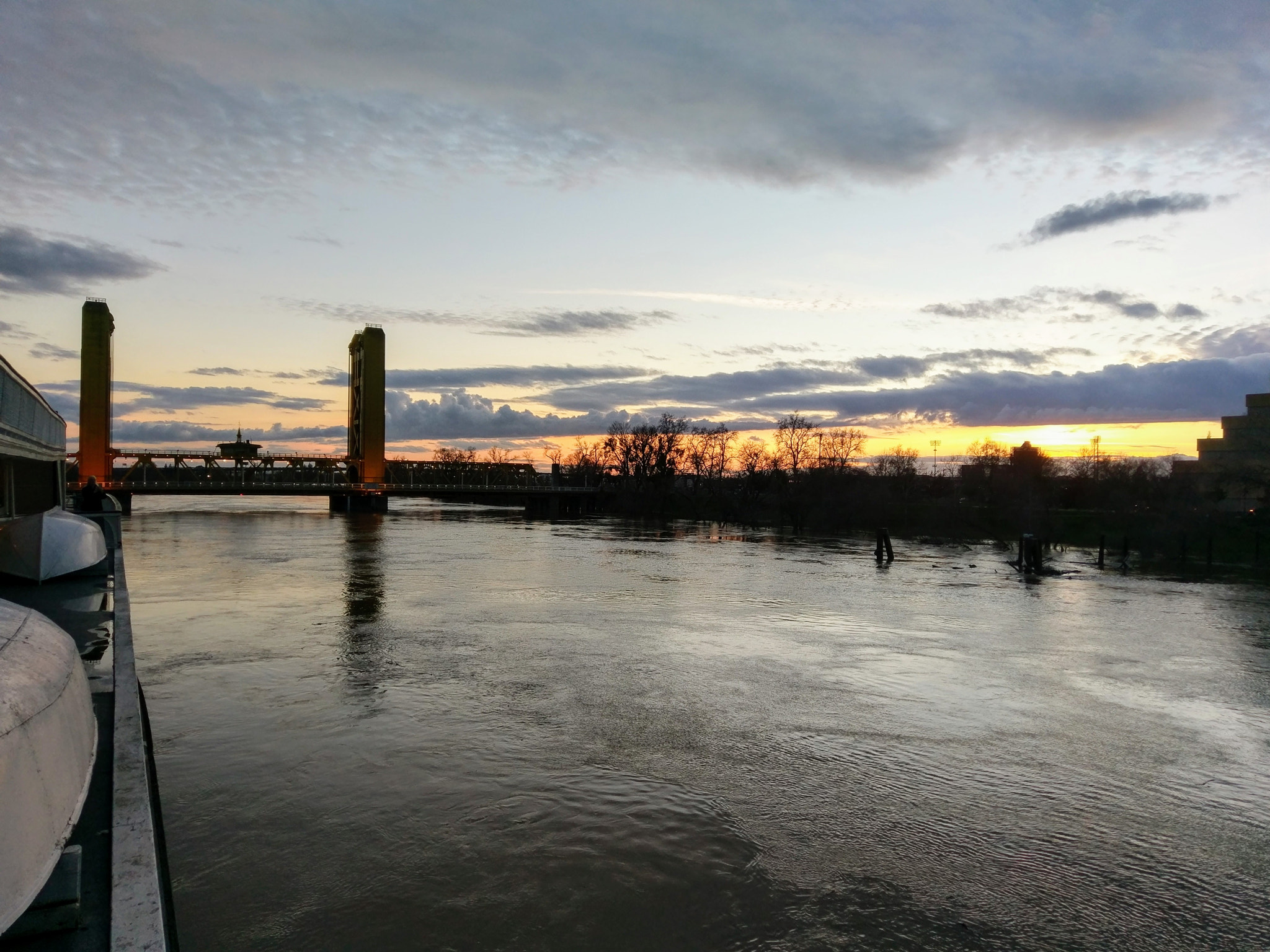 HTC M10 sample photo. Rain-swollen sacramento river photography