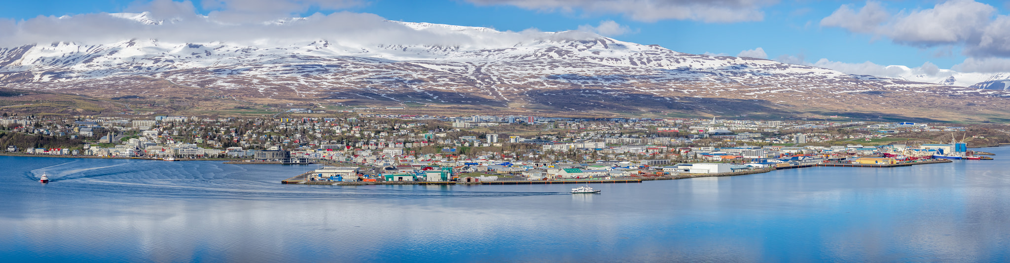 Olympus OM-D E-M1 sample photo. Akureyri photography