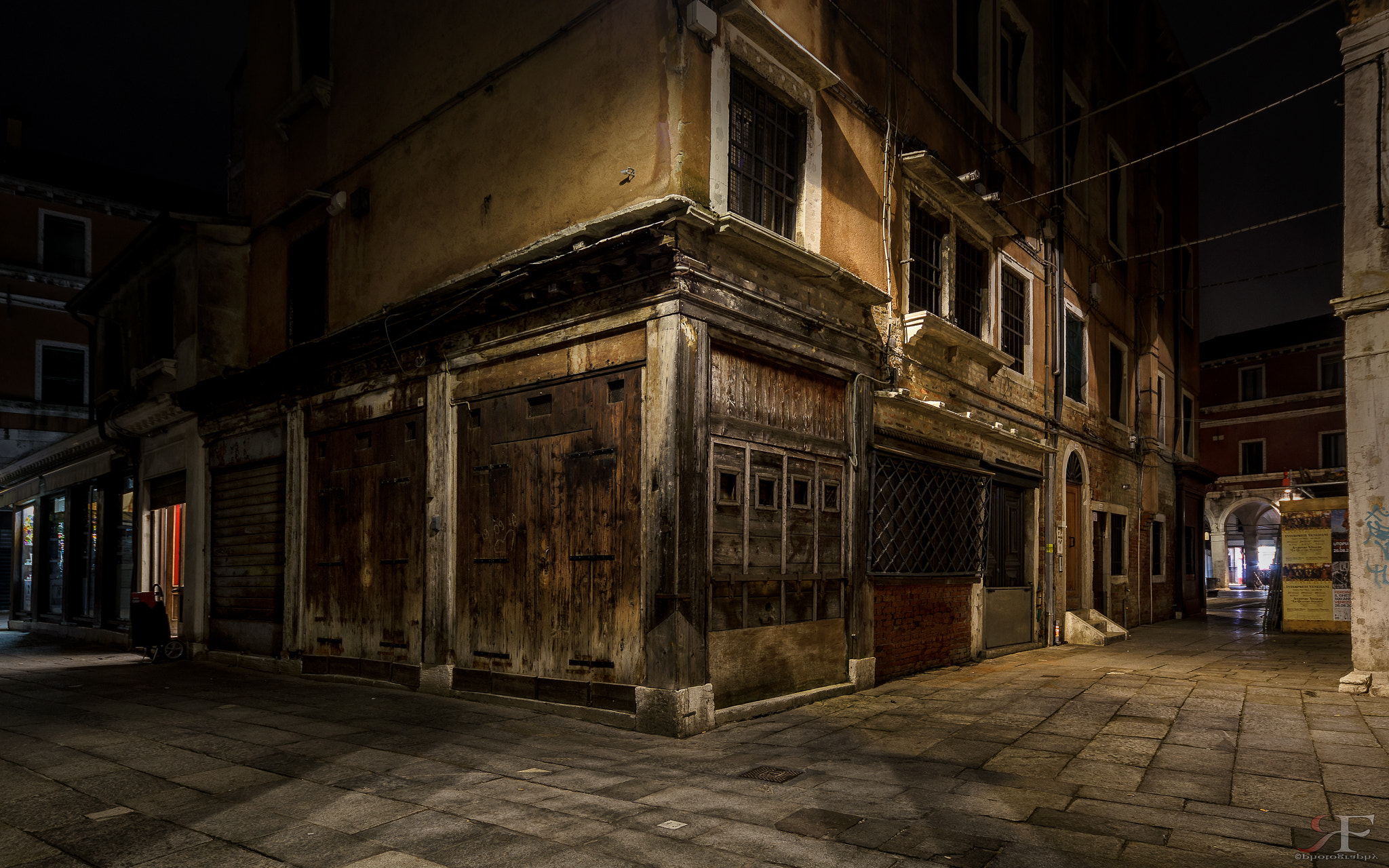 Nikon D7000 + Sigma 12-24mm F4.5-5.6 EX DG Aspherical HSM sample photo. Venezia photography