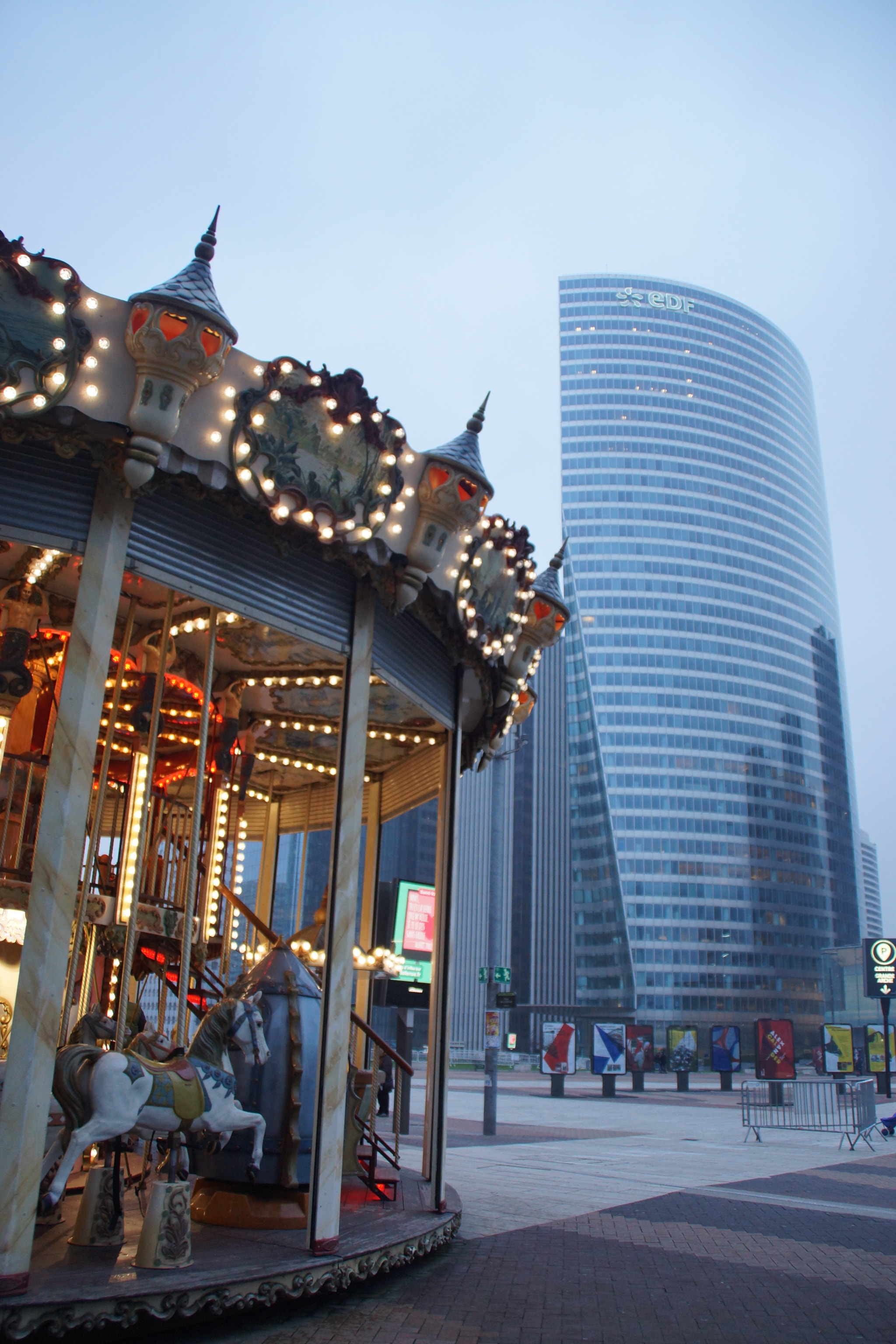 Sony DT 18-200mm F3.5-6.3 sample photo. And a tower.... photography