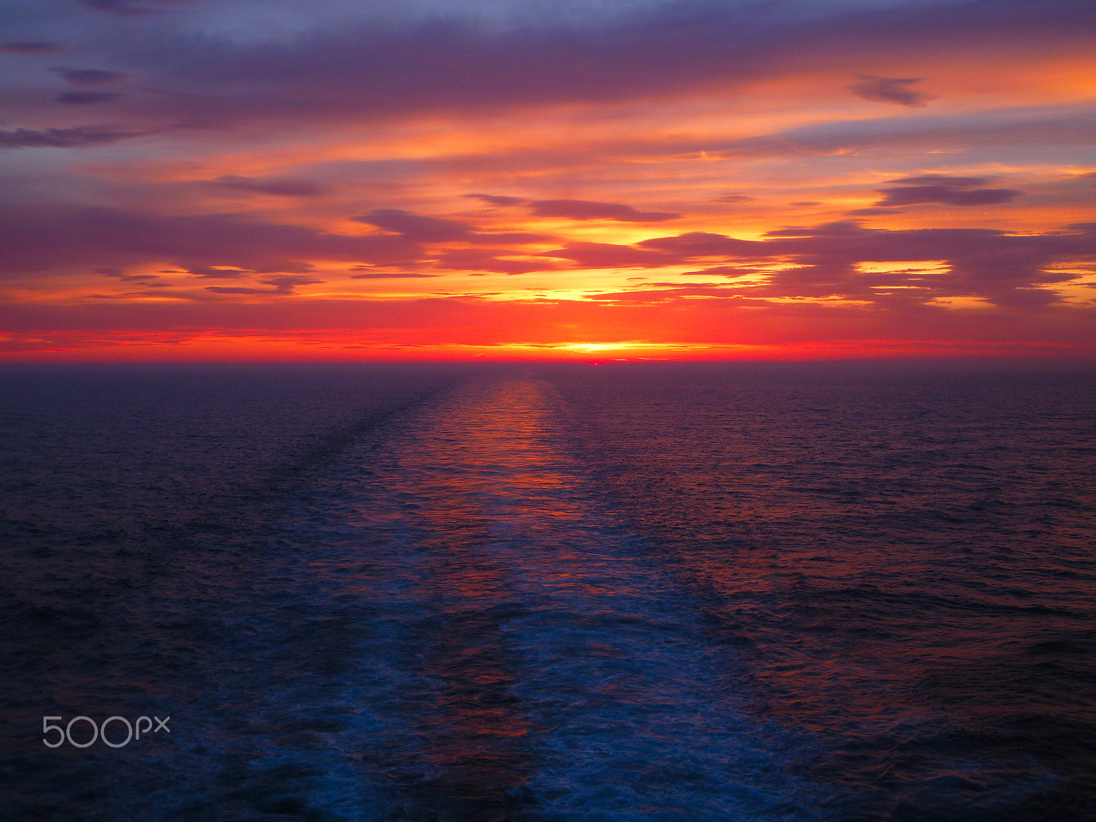 Panasonic DMC-FS30 sample photo. Sunset at sea photography