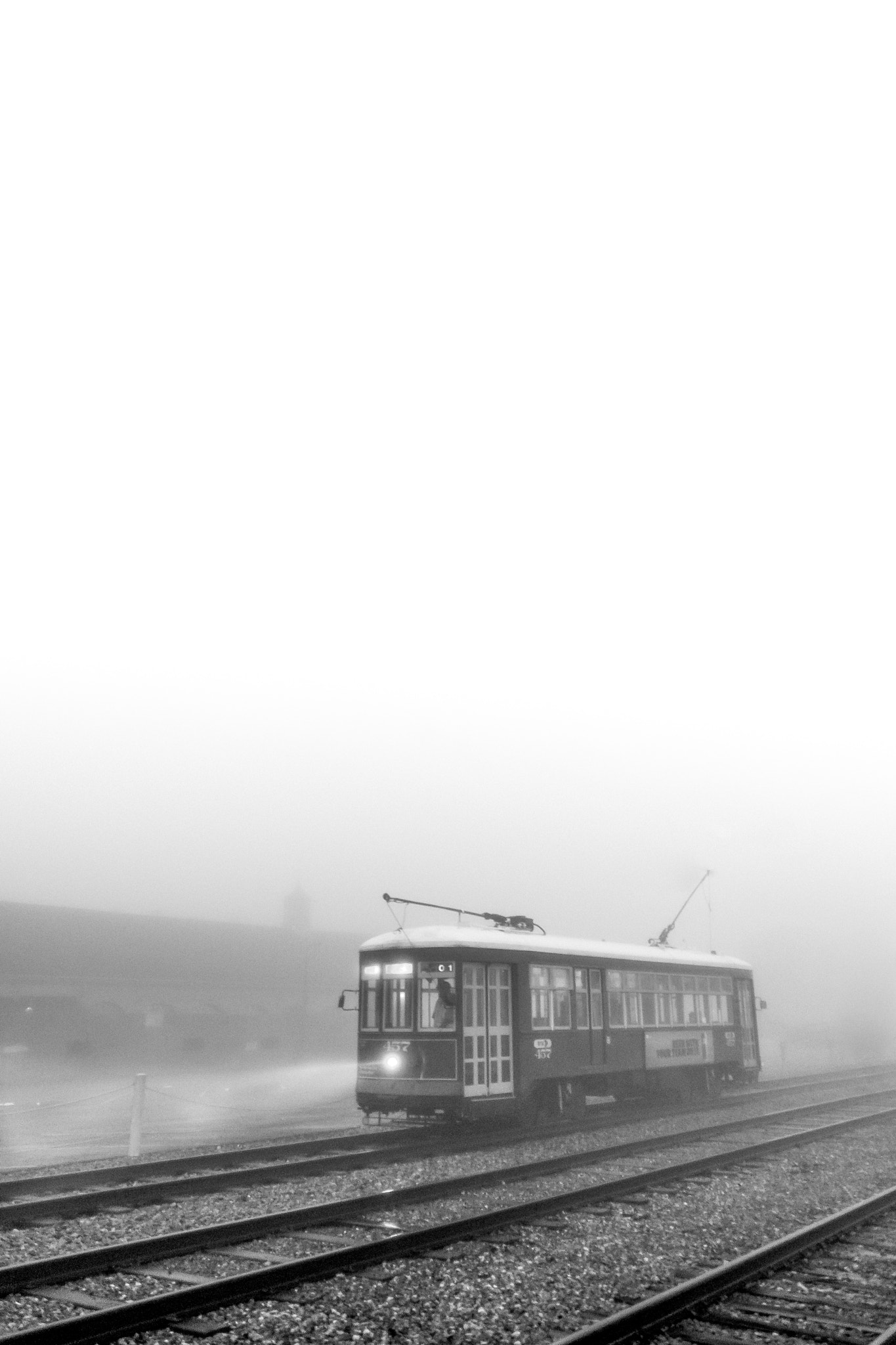 Sony a7 + Sony Vario-Tessar T* E 16-70mm F4 ZA OSS sample photo. Foggy morning in new orleans photography