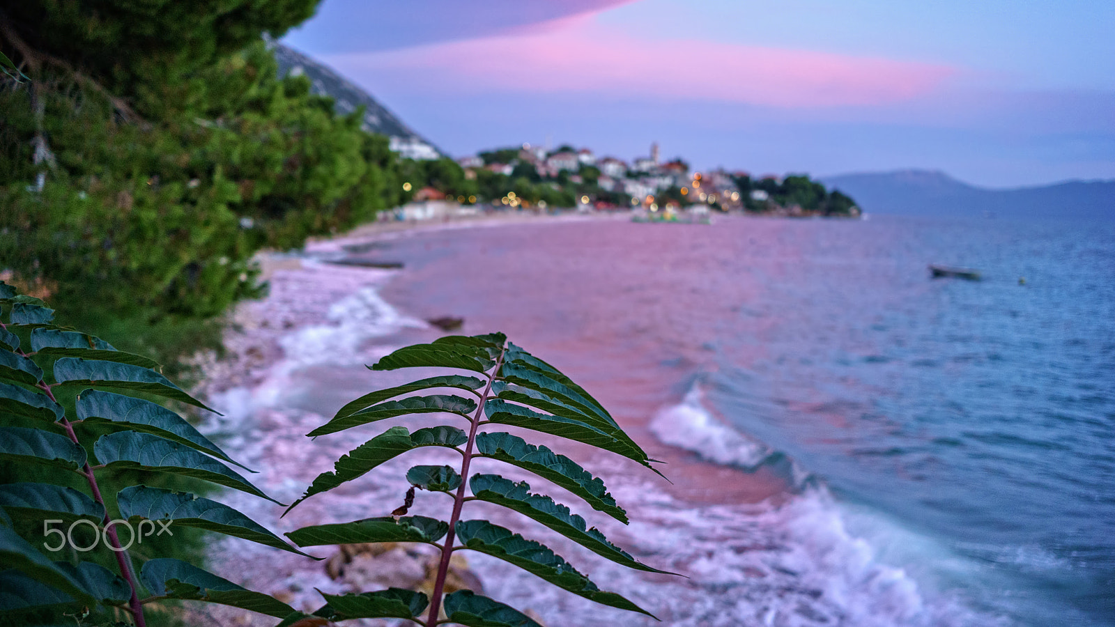 Sony E 20mm F2.8 sample photo. On the bank of adriatic sea in the evening photography