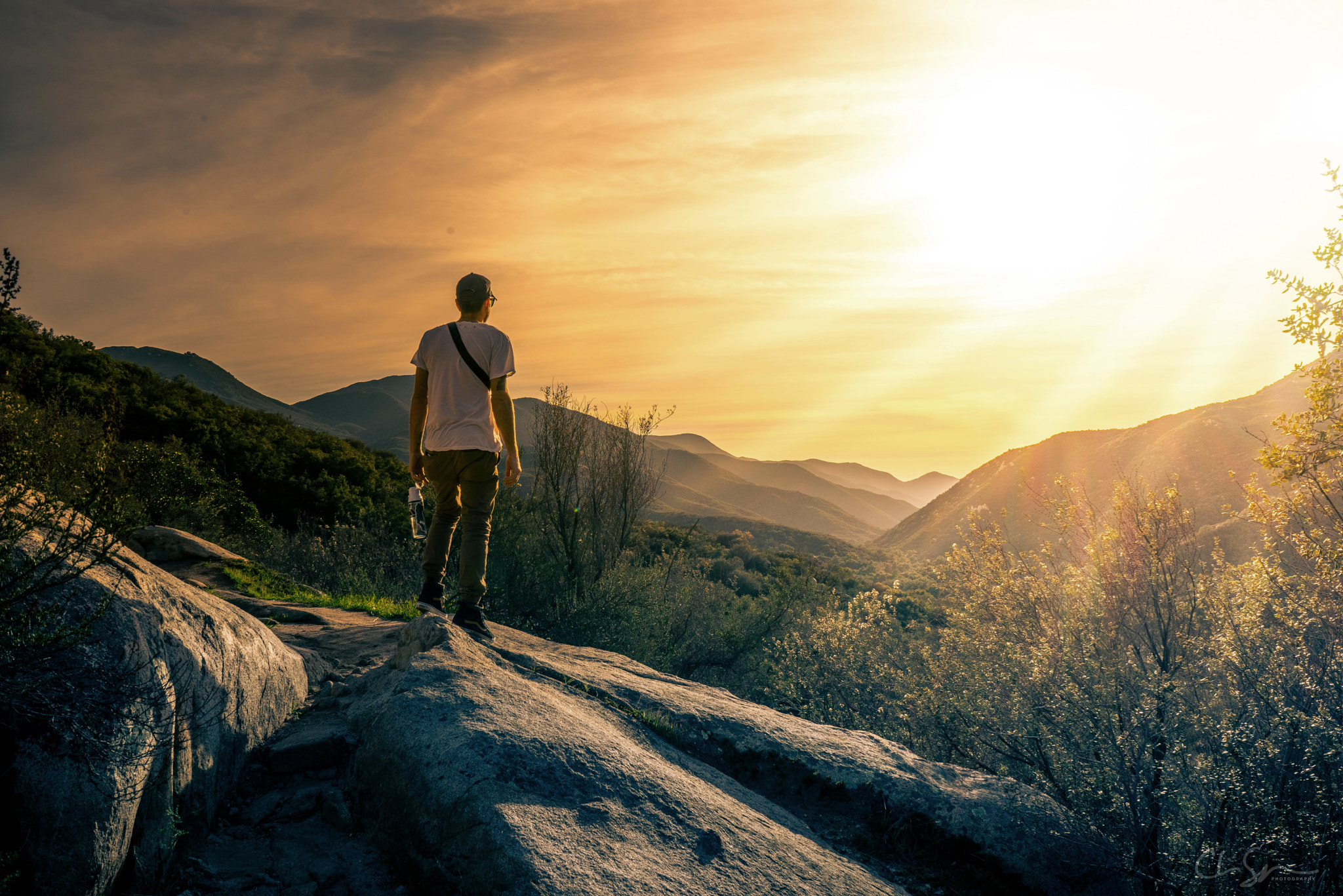 Sony a7R + Sony FE 28-70mm F3.5-5.6 OSS sample photo. Valley at sunset photography