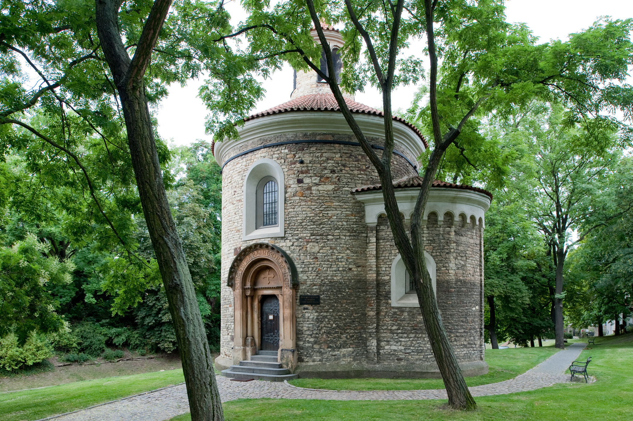 Nikon D700 + Nikon PC-E Nikkor 24mm F3.5D ED Tilt-Shift sample photo. Saint martin rotunde photography