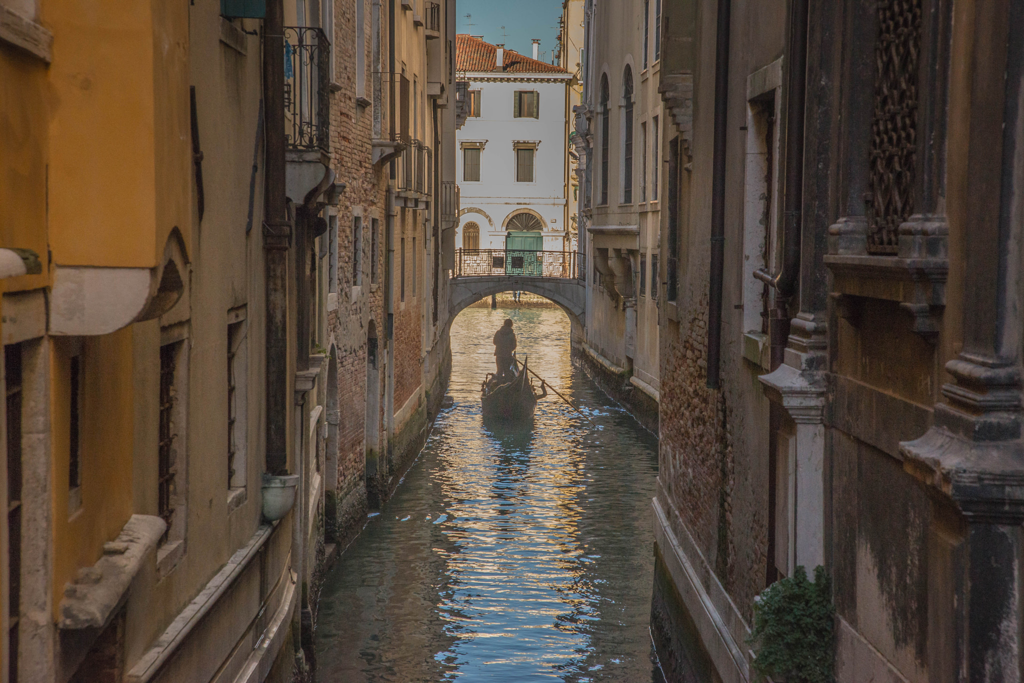 Nikon AF Nikkor 24-85mm F2.8-4D IF sample photo. Venise photography