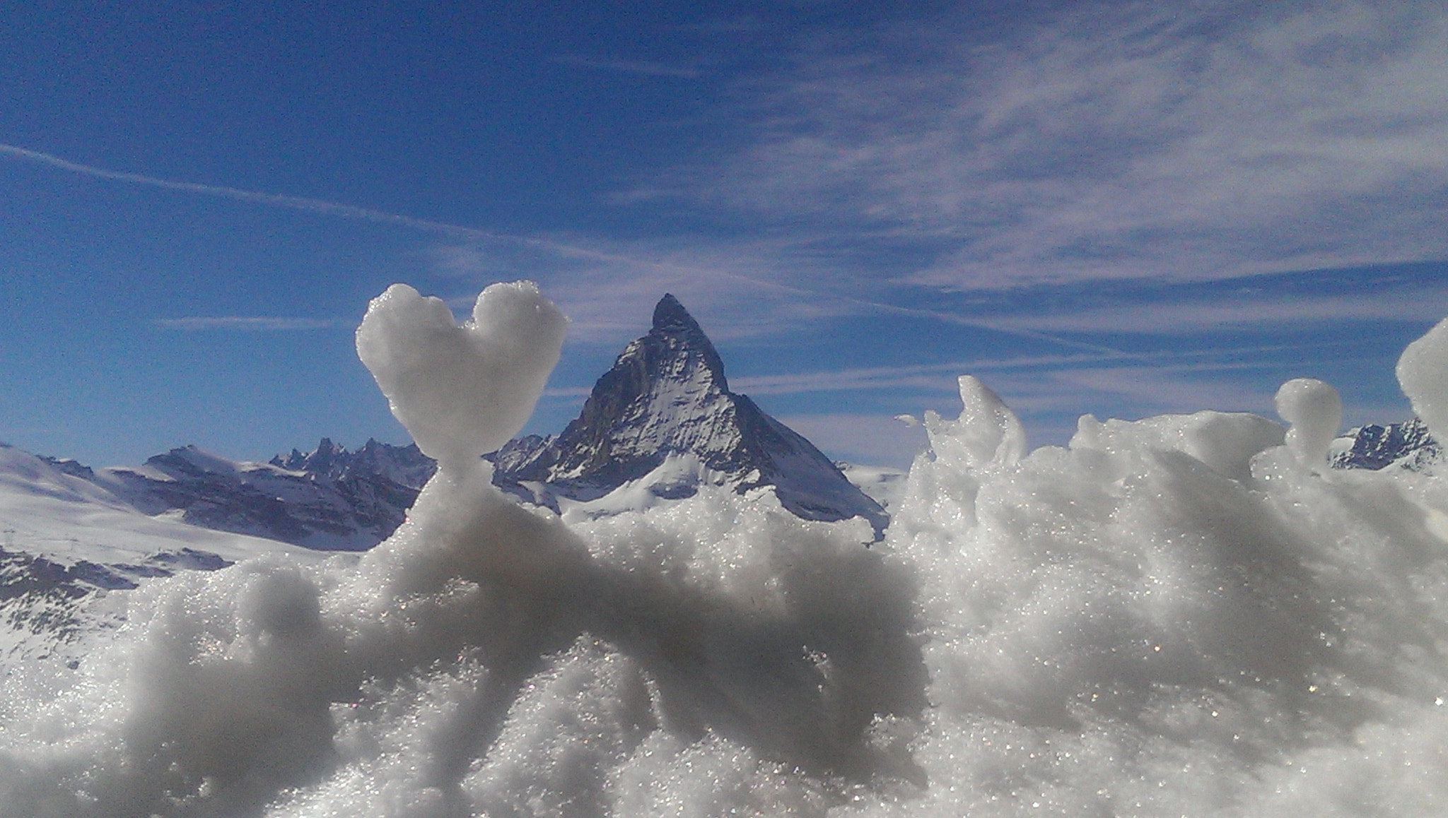 HTC ONE GOOGLE PLAY EDITION sample photo. Heart in front of the matterhorn photography