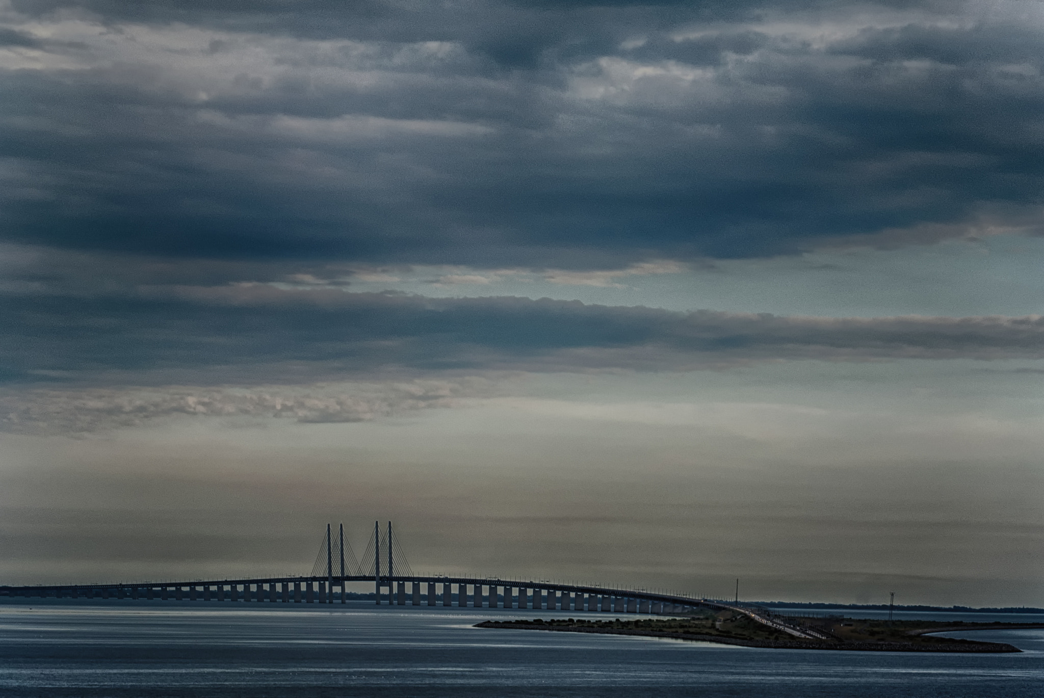 Nikon 1 Nikkor VR 30-110mm F3.8-5.6 sample photo. Öresundbrücke photography