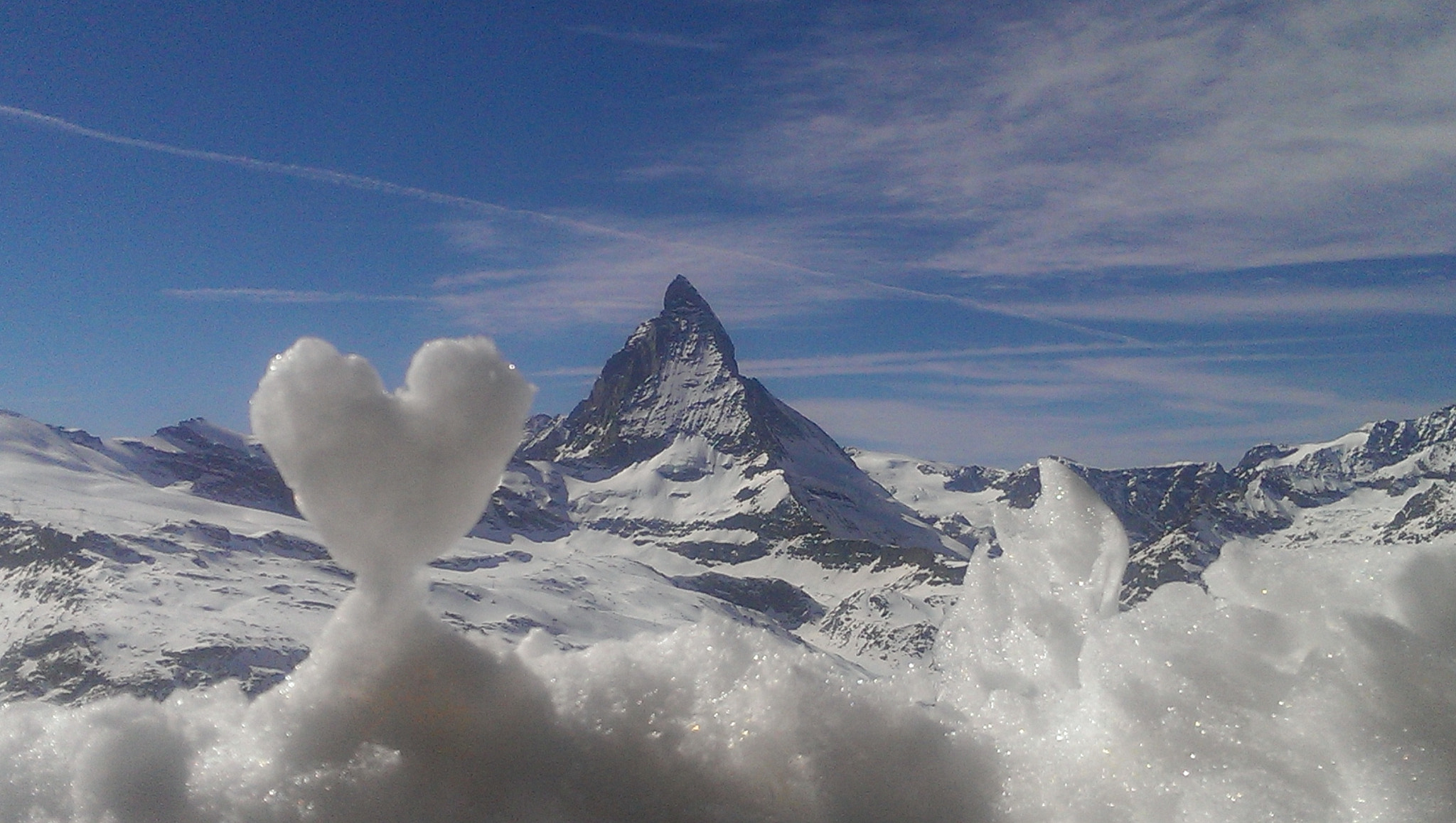 HTC ONE GOOGLE PLAY EDITION sample photo. Heart in front of the matterhorn photography