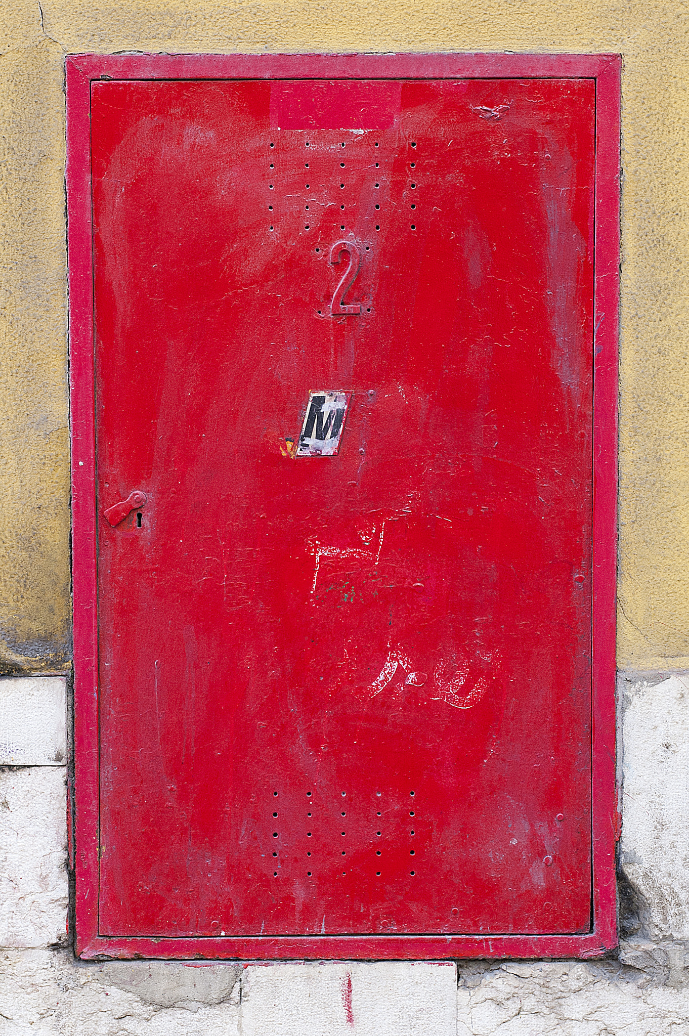 Nikon D40 + Nikon AF-S Nikkor 50mm F1.8G sample photo. Lisbon photography