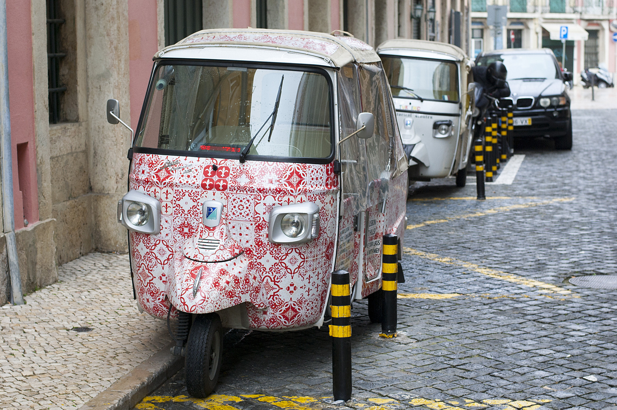 Nikon D40 + Nikon AF-S Nikkor 50mm F1.8G sample photo. Lisbon photography
