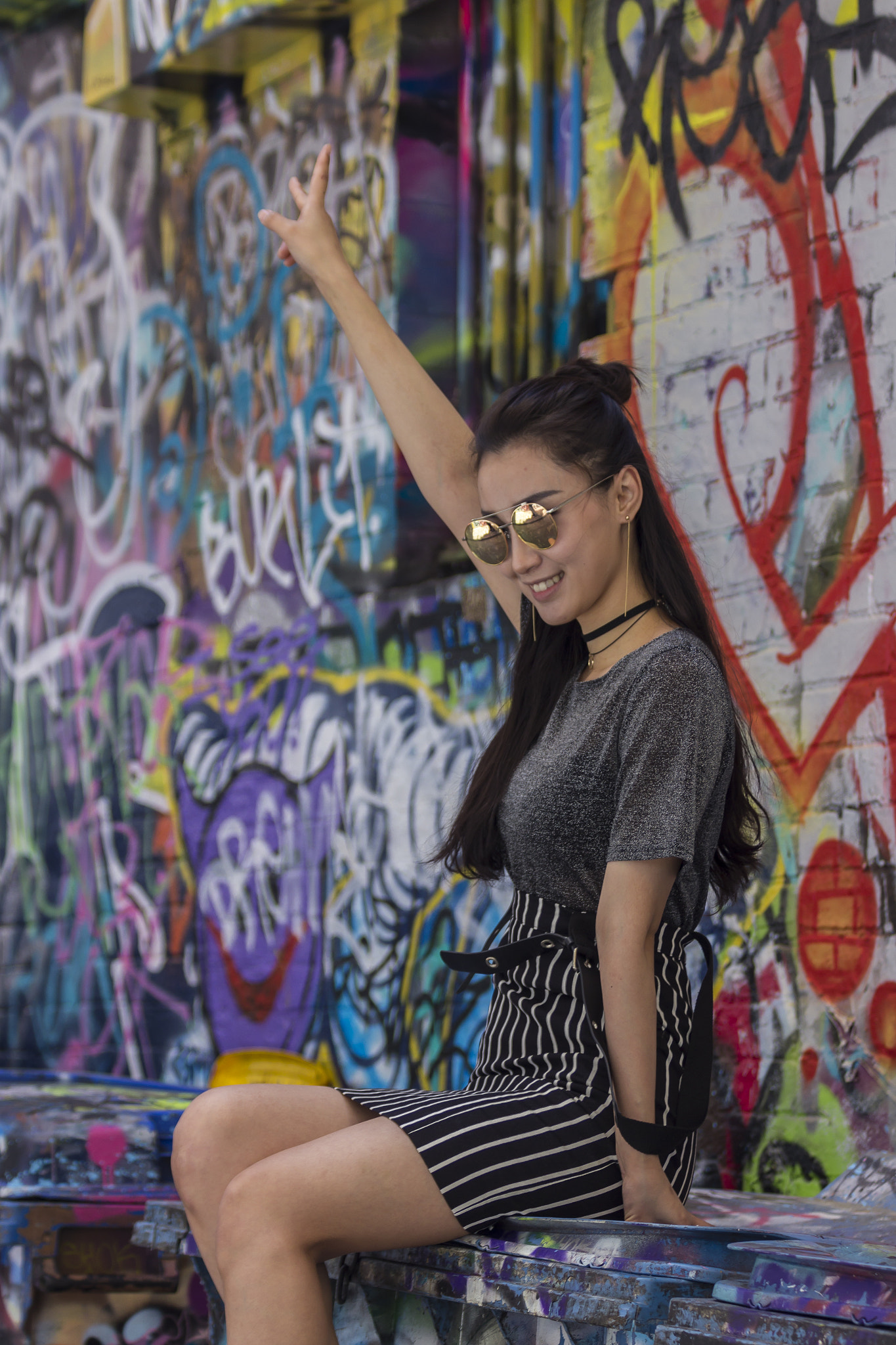 Canon EF 70-300mm F4-5.6 IS USM sample photo. Fun in hosier lane photography