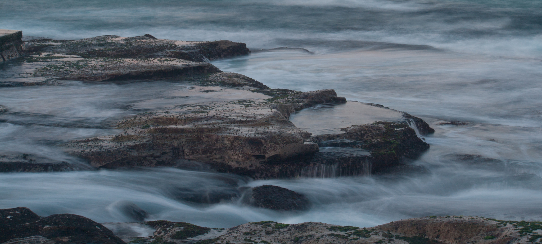 Canon EF-S 55-250mm F4-5.6 IS sample photo. Blue ocean photography