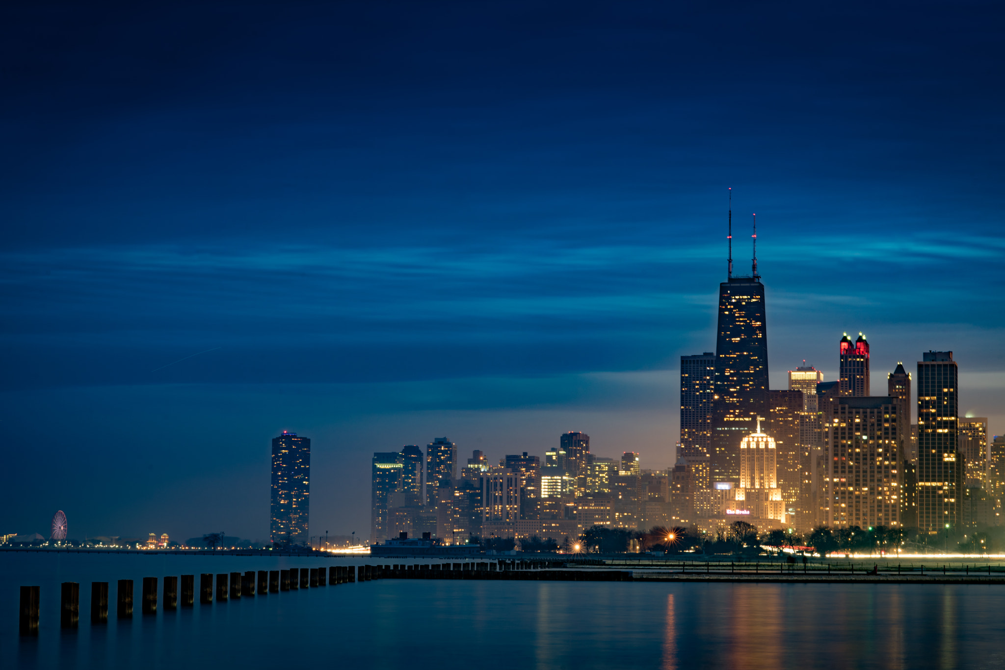 Nikon AF Nikkor 85mm F1.8D sample photo. Chicago in the blue photography