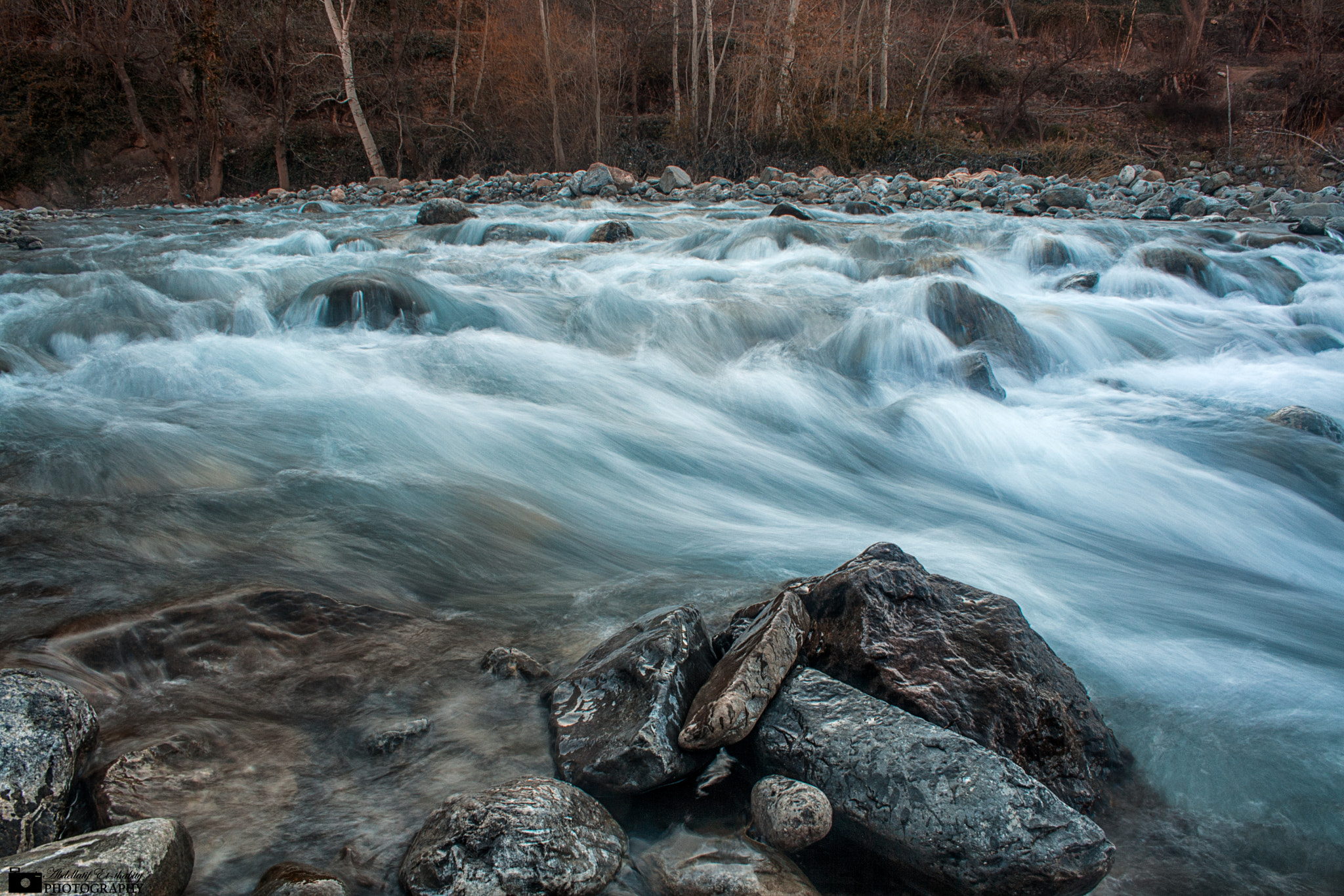 Canon EF-S 18-55mm F3.5-5.6 II sample photo. River photography