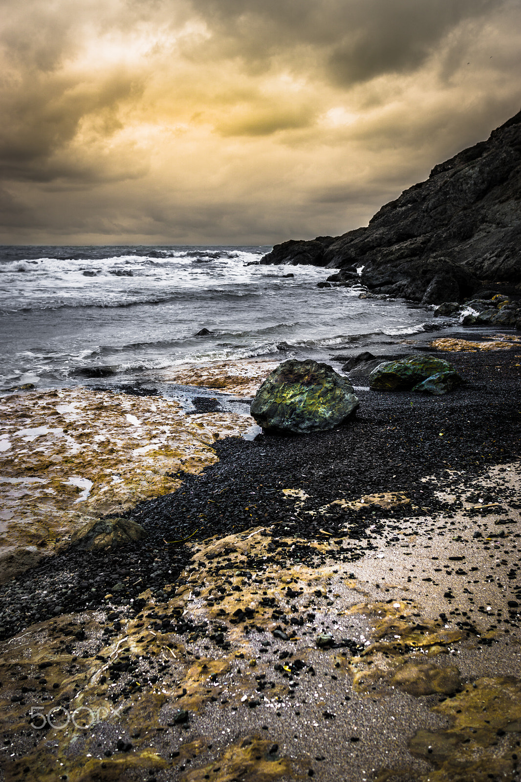 Sony Sonnar T* E 24mm F1.8 ZA sample photo. The unknown planet - machina electrica photography