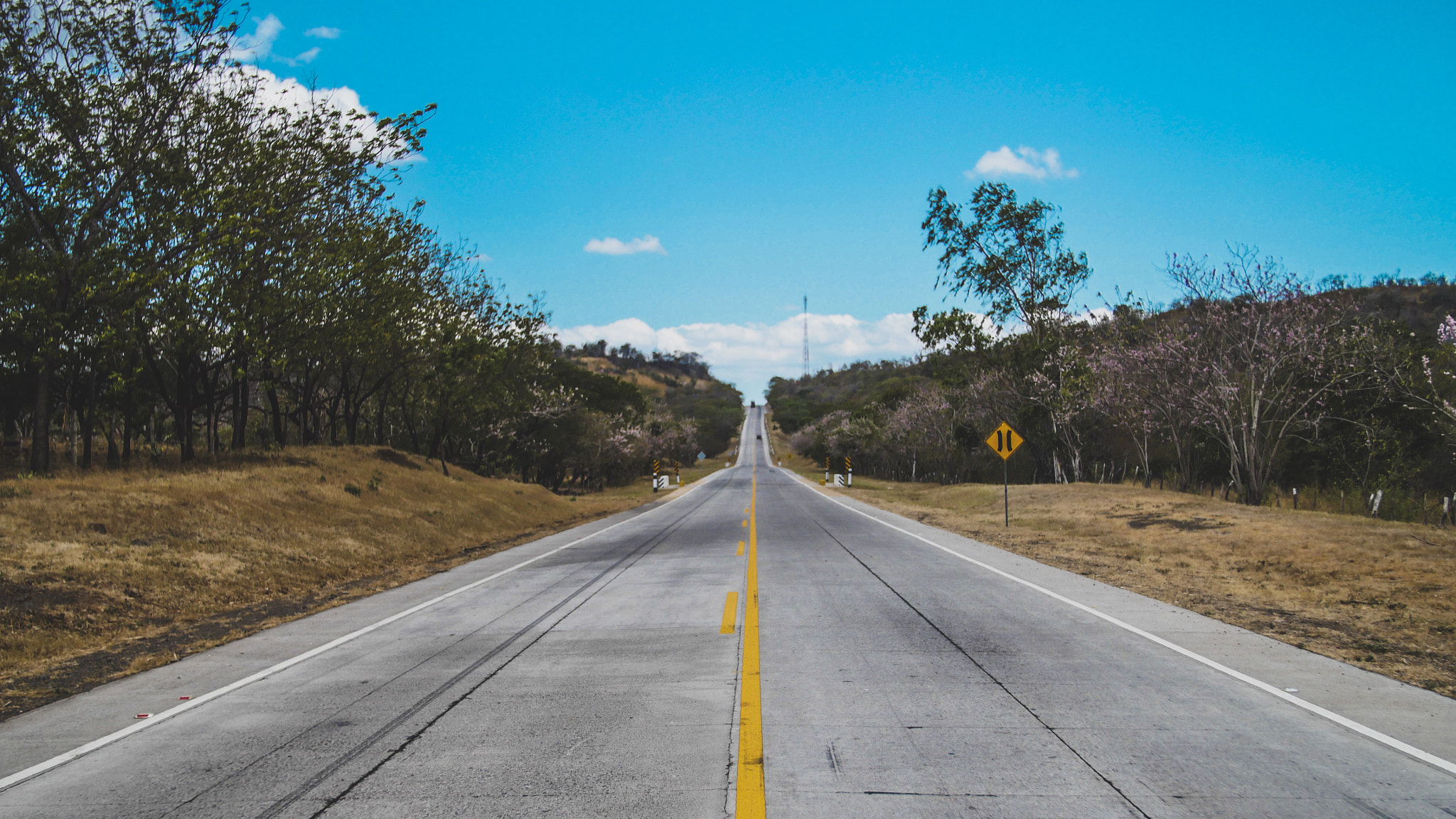 Canon EF 24-70mm F2.8L II USM sample photo. Se hace camino al andar. photography