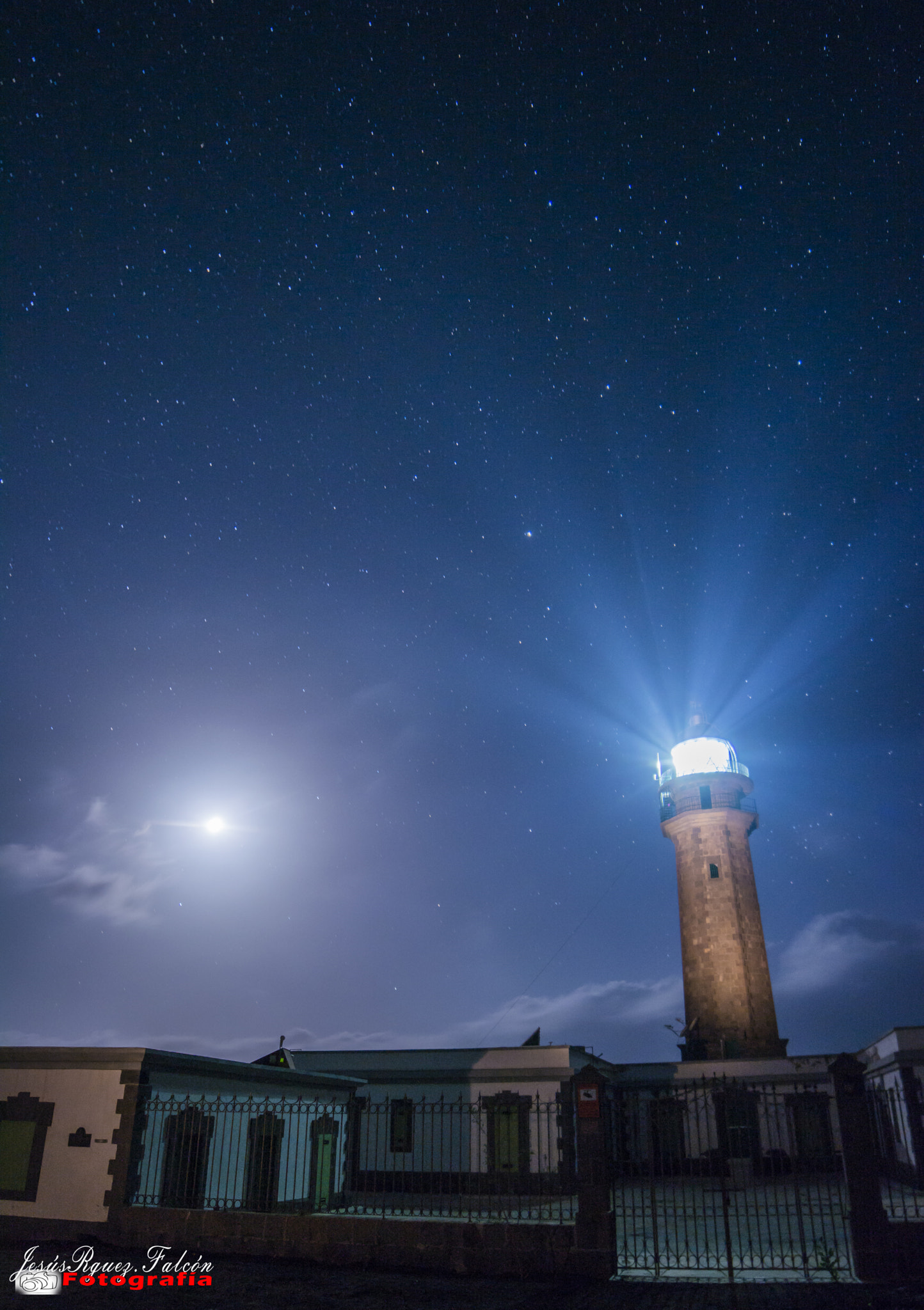 Samyang 14mm F2.8 ED AS IF UMC sample photo. Faro de orchilla photography