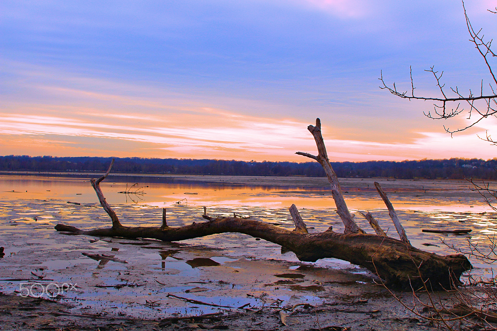 Canon EF 28-105mm f/3.5-4.5 USM sample photo. Sunset over the potomac photography