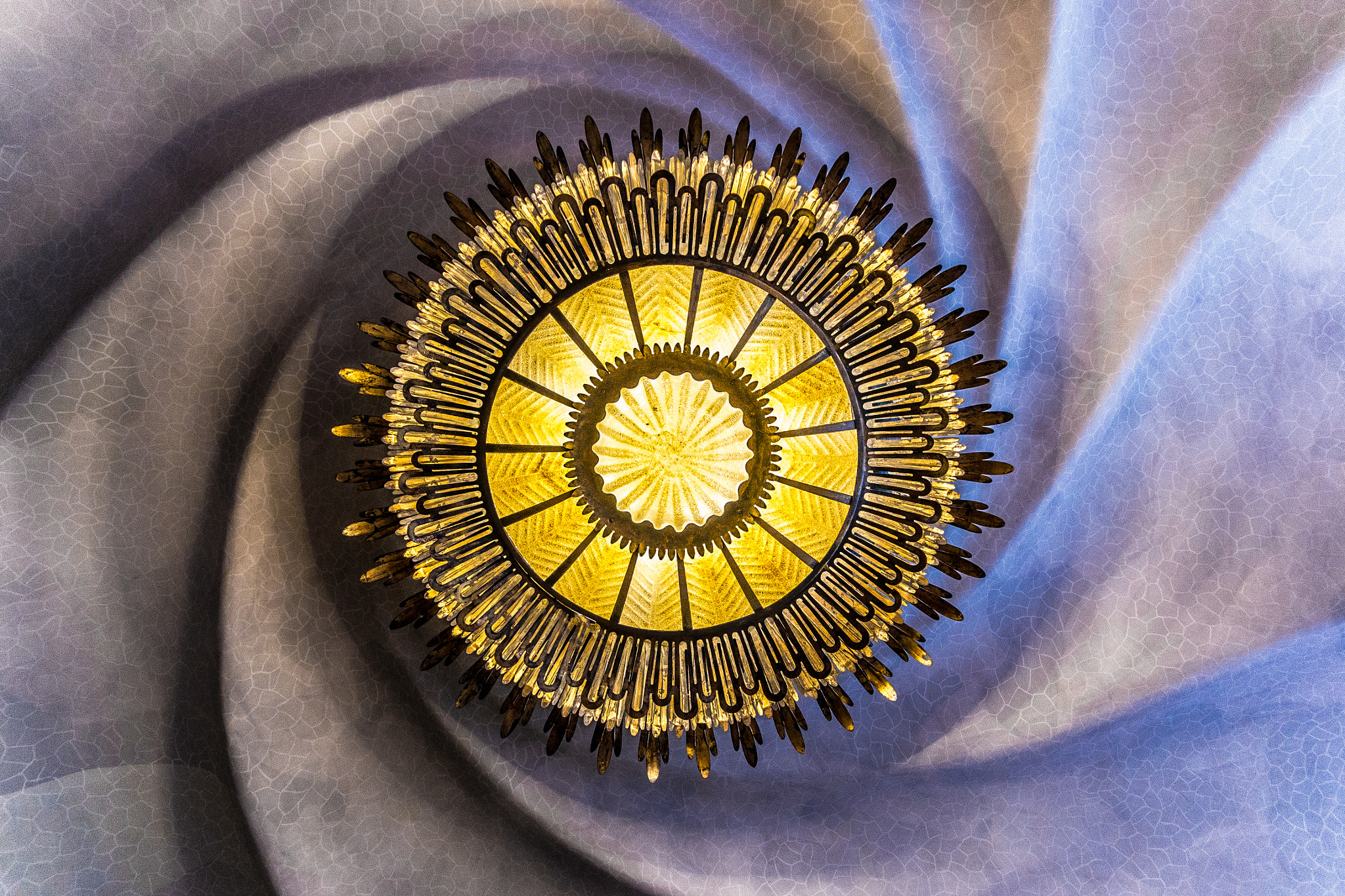 Sigma 10-20mm F4-5.6 EX DC HSM sample photo. Chandelier @ casa batllo photography