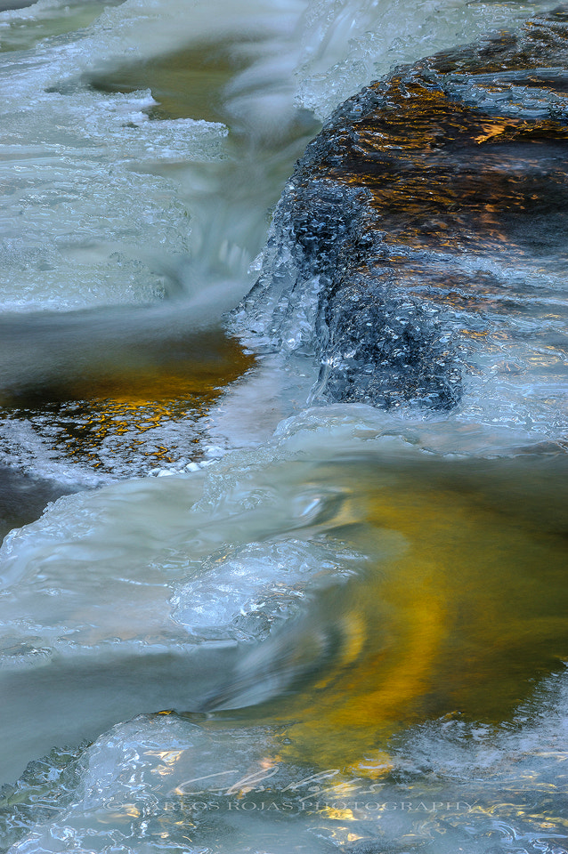Pentax smc DA 55-300mm F4.0-5.8 ED sample photo. Cool reflections photography