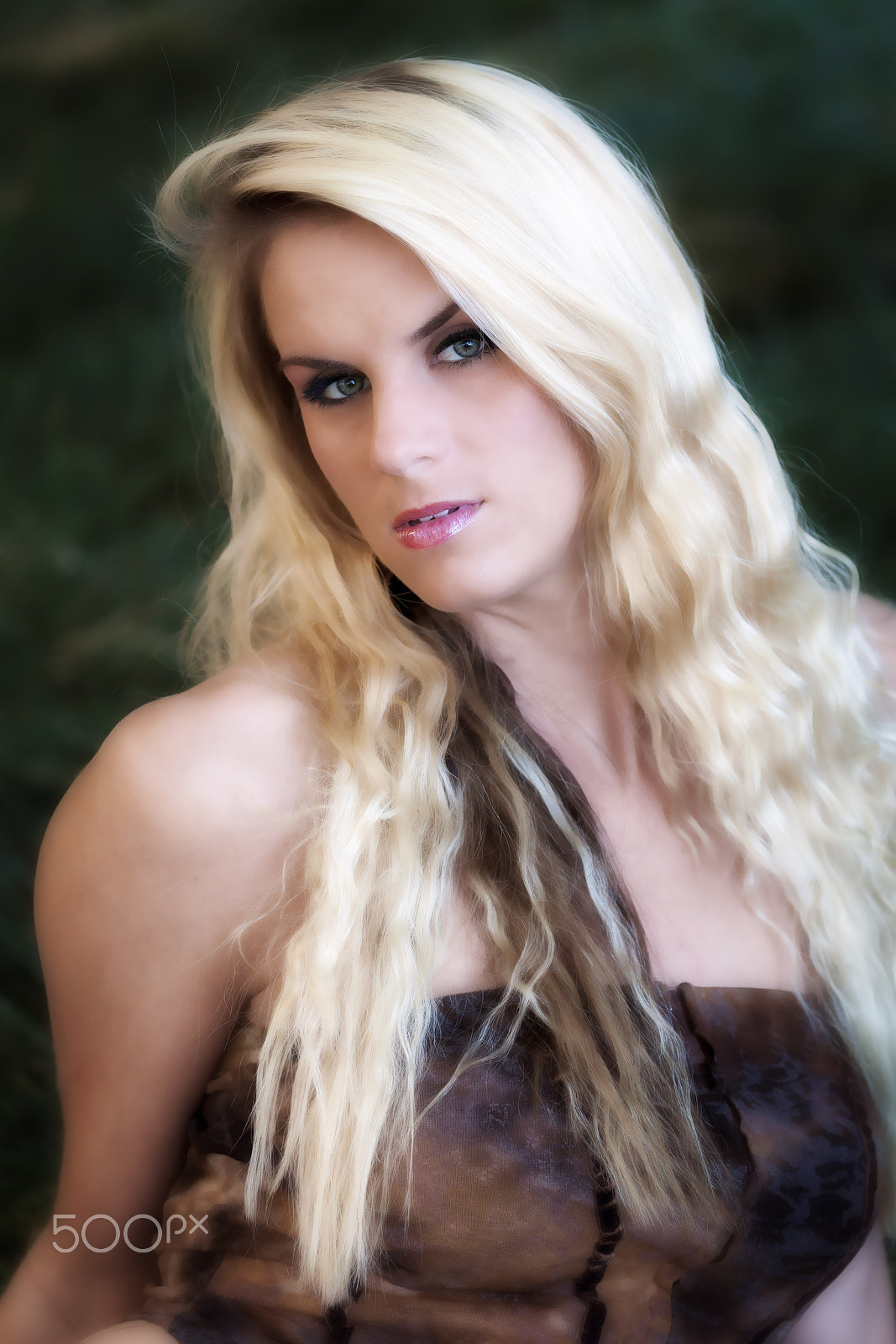 Canon EF 70-300mm F4-5.6L IS USM sample photo. Blonde photography