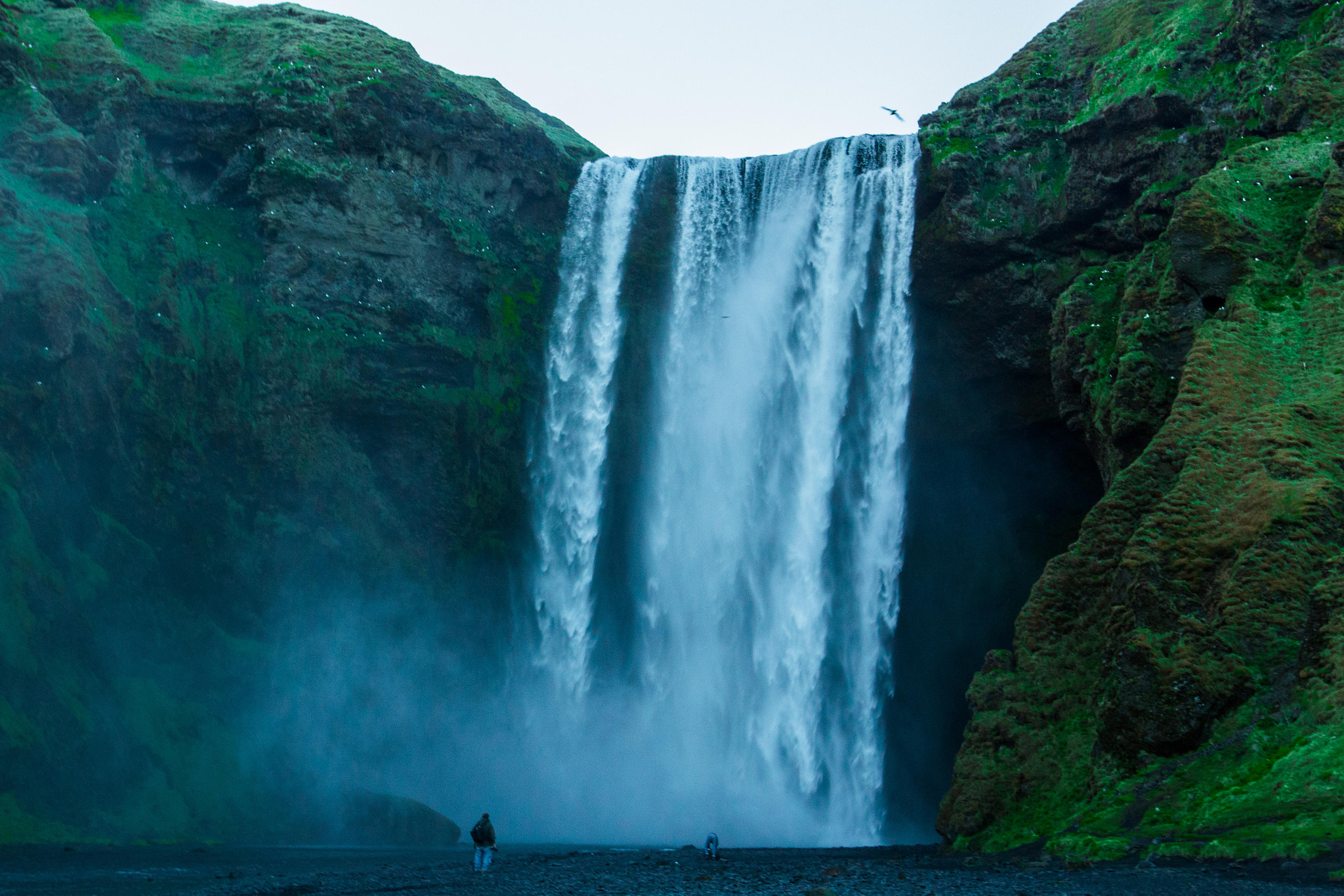 Canon EF 16-35mm F2.8L II USM sample photo. Icelandic waterfall photography