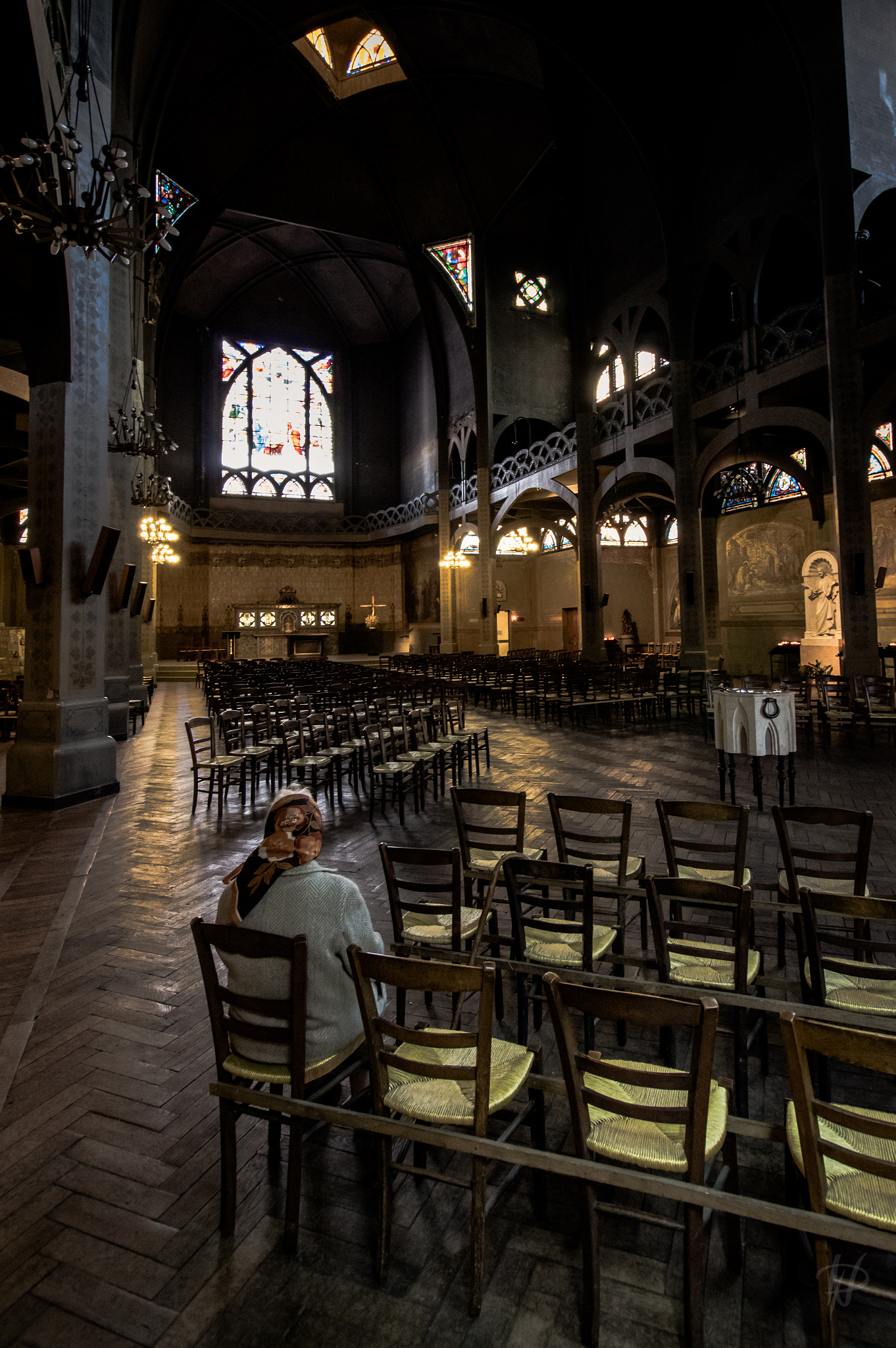 Sigma 10-20mm F3.5 EX DC HSM sample photo. Pray photography