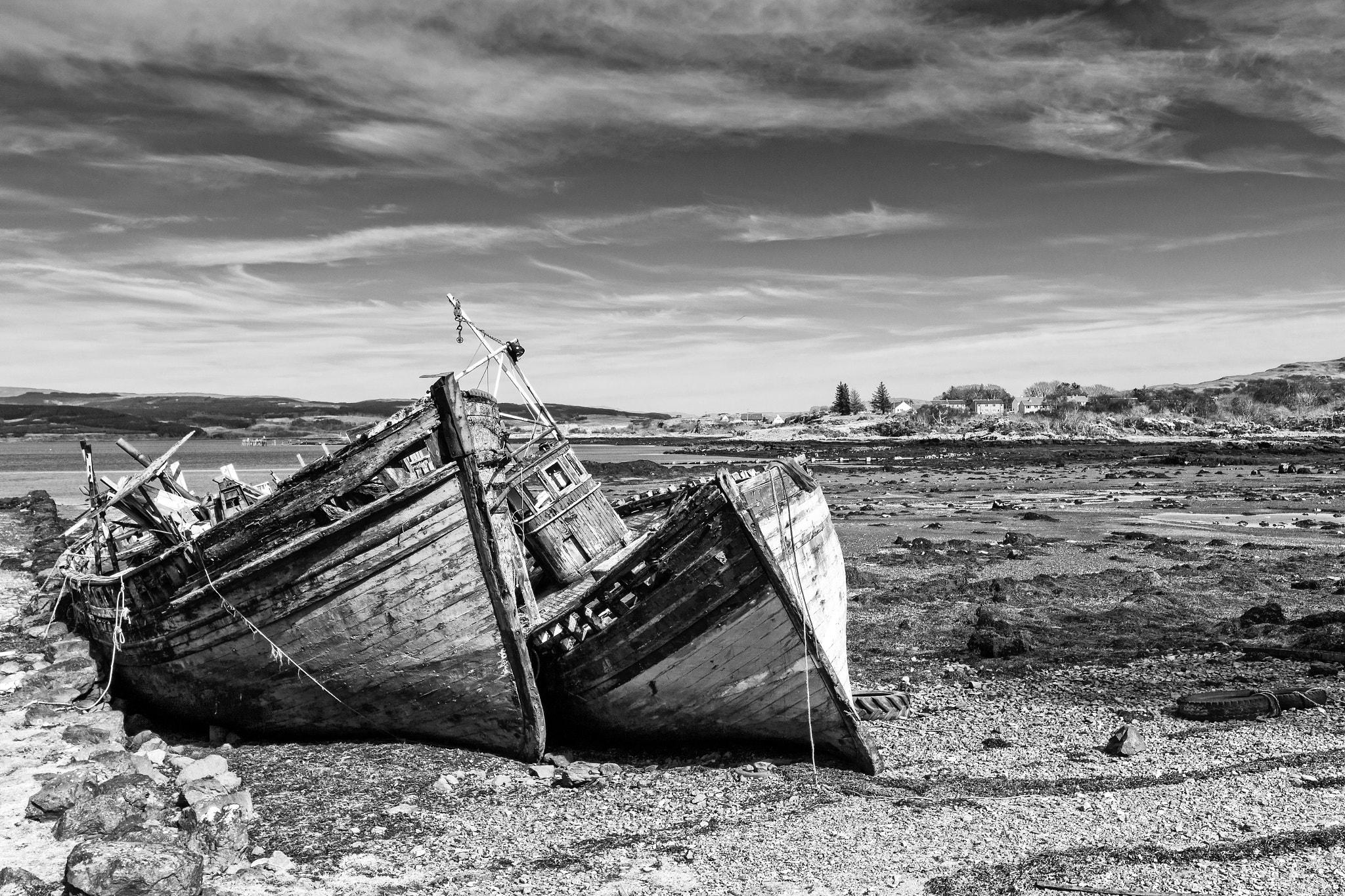 Canon EF-S 10-22mm F3.5-4.5 USM sample photo. Fishing boat wrecks photography