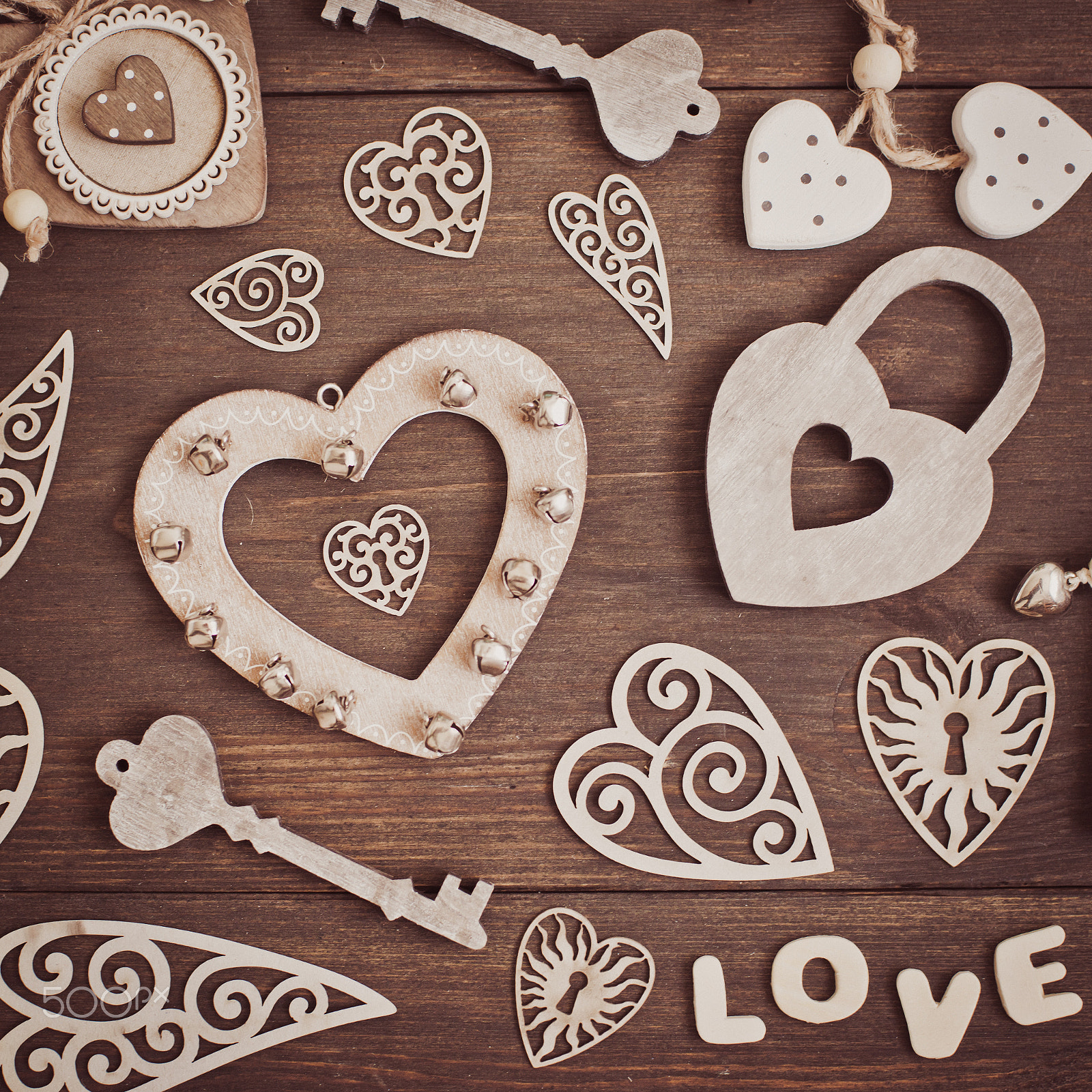 Nikon D800 + Nikon AF Nikkor 50mm F1.4D sample photo. Hearts on a wooden background photography