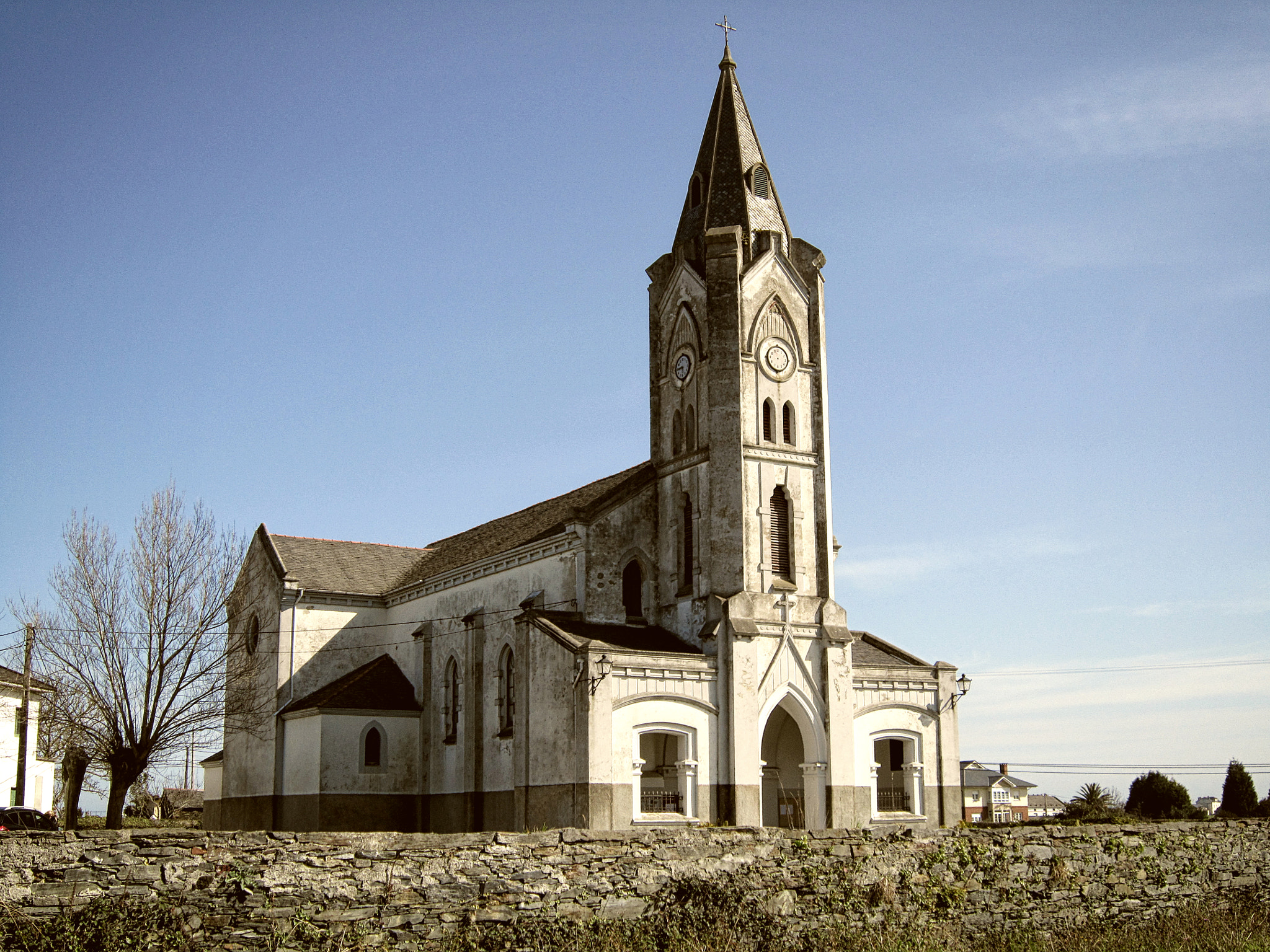 Canon PowerShot SD3500 IS (IXUS 210 / IXY 10S) sample photo. Iglesia en asturias photography