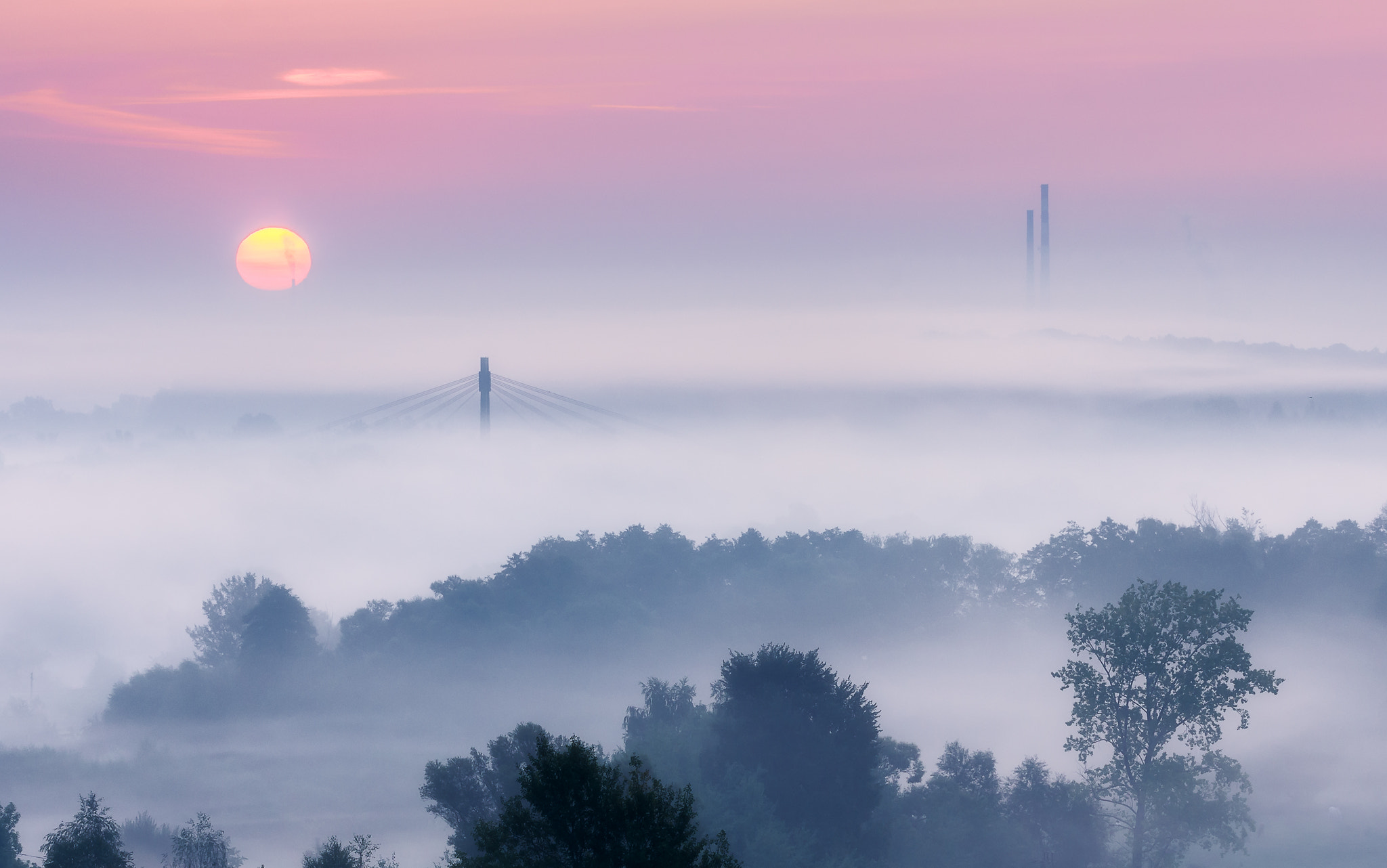 Pentax K-5 sample photo. Sun over fogged cracow photography