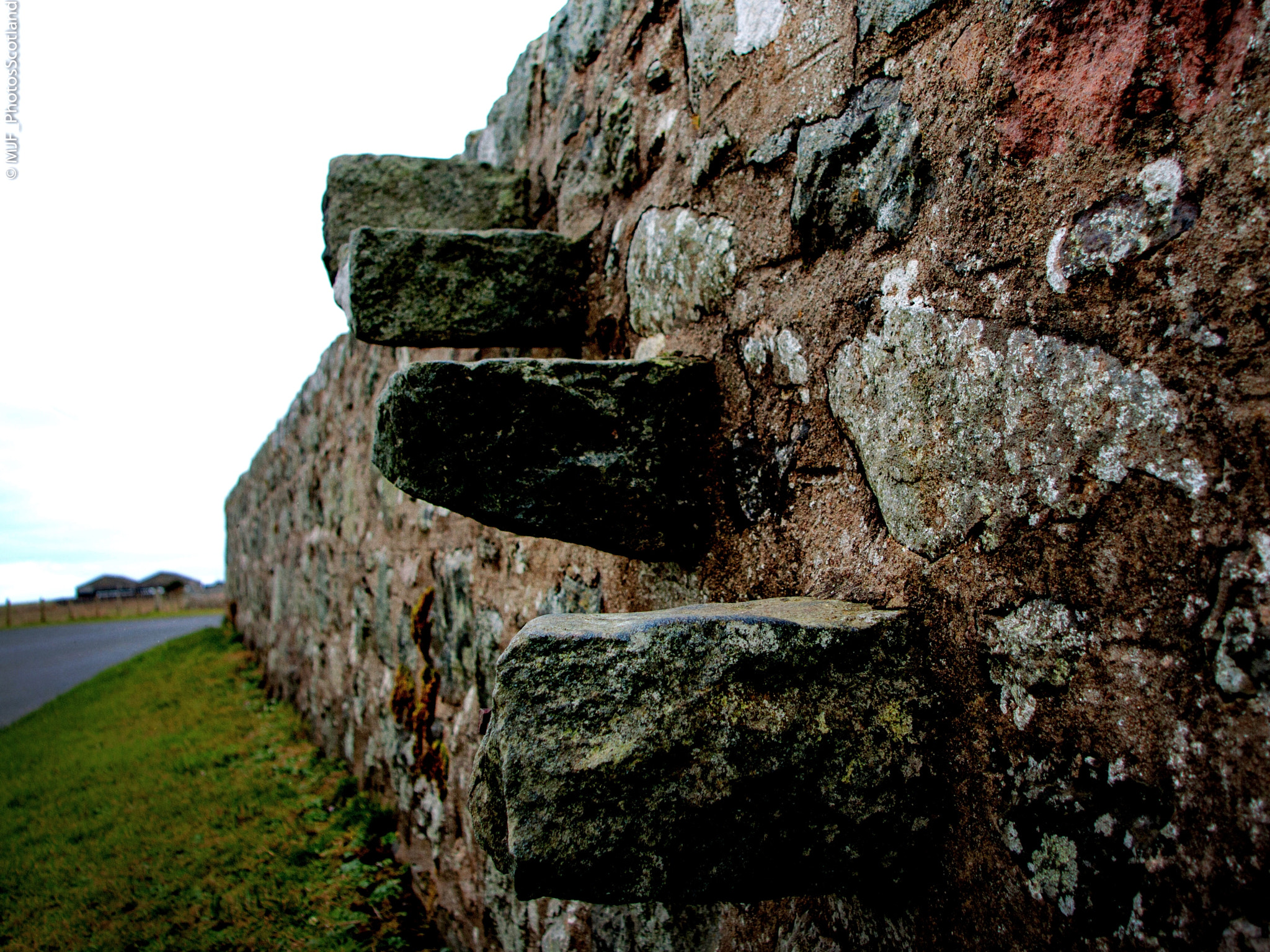 Samsung GX-20 sample photo. Old rattray church, steps to enter the church yard photography