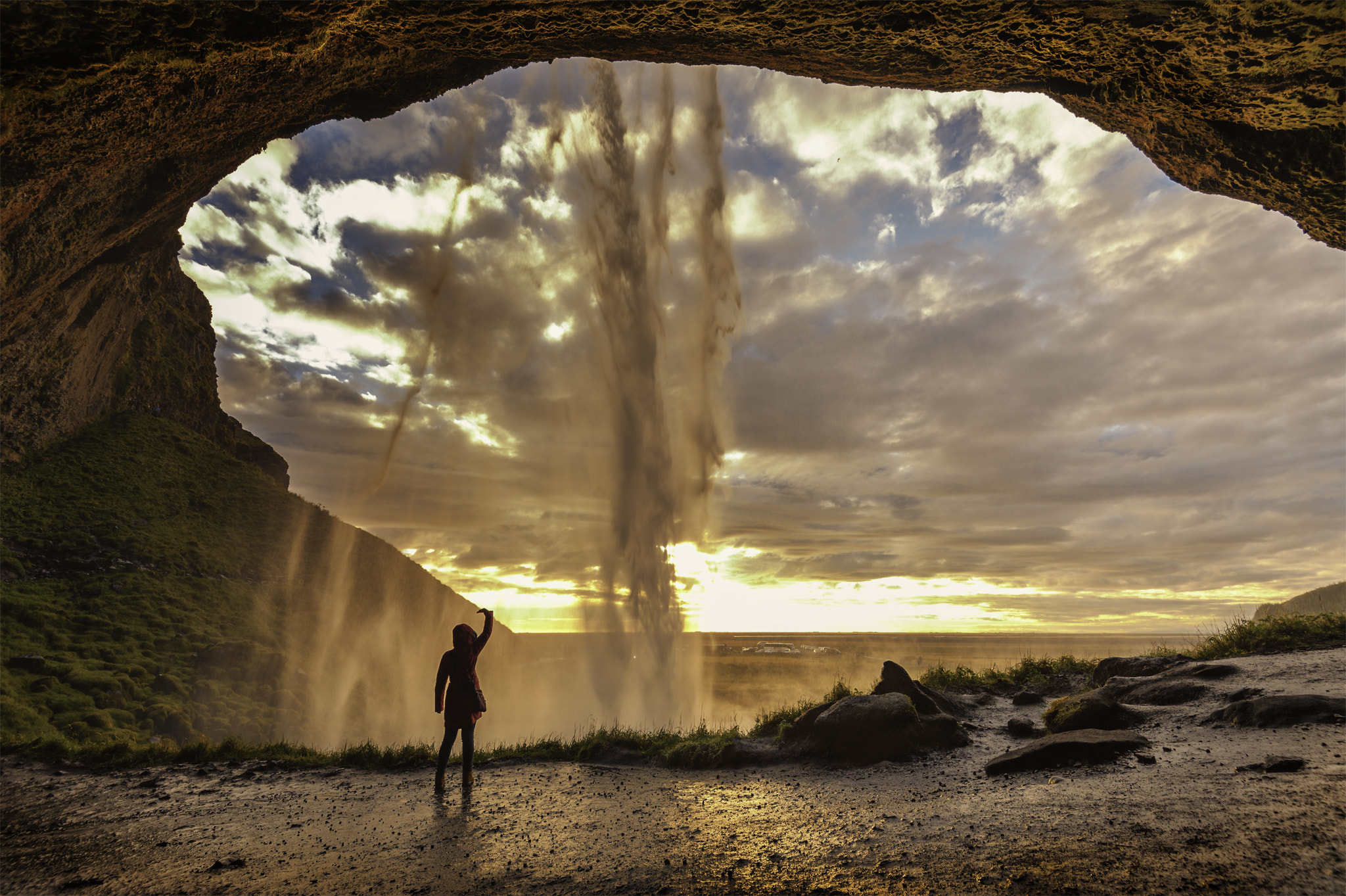 Nikon AF-S Nikkor 16-35mm F4G ED VR sample photo. Seljalandsfoss photography