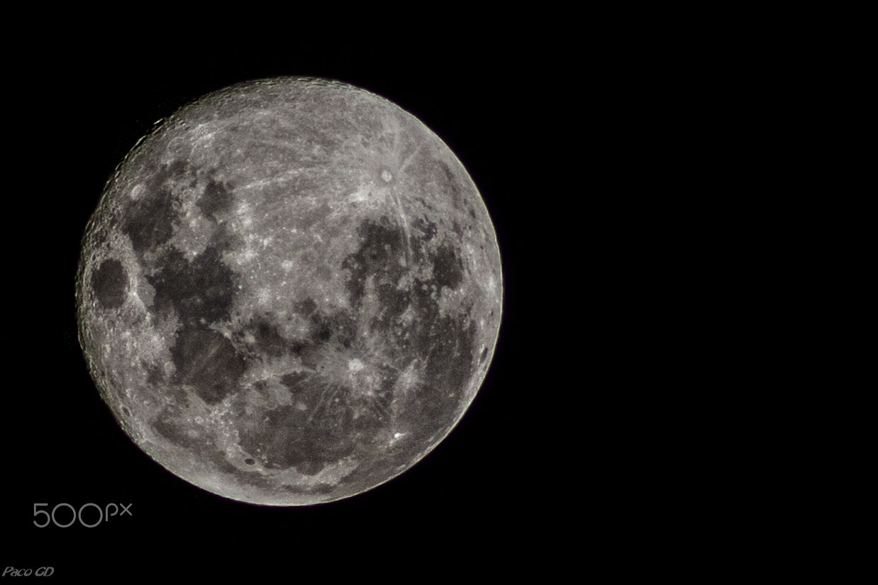 Canon EOS 7D + EF75-300mm f/4-5.6 sample photo. Luna llena 11/02 photography