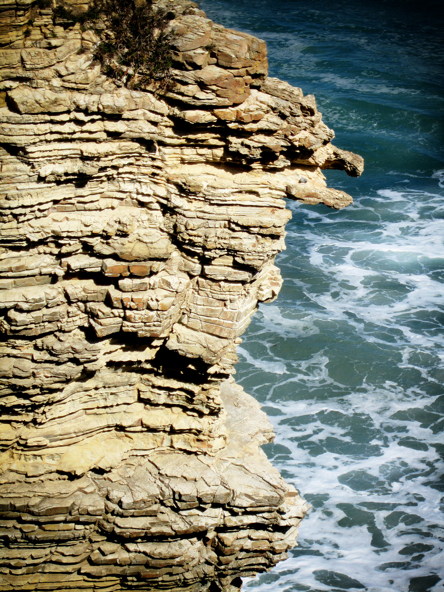 Canon PowerShot SD3500 IS (IXUS 210 / IXY 10S) sample photo. Playa de las catedrales 2 photography