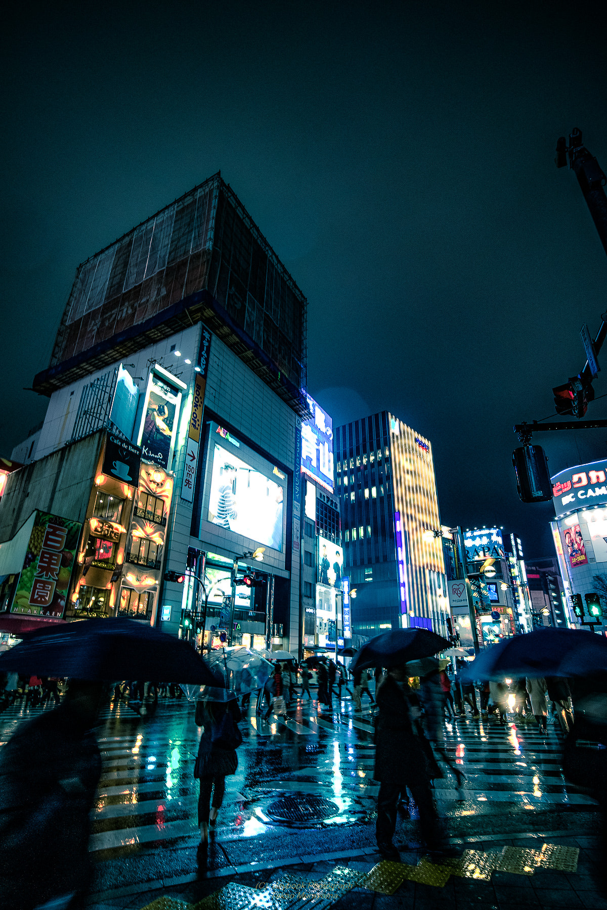 Canon EF-M 11-22mm F4-5.6 IS STM sample photo. Rain photography