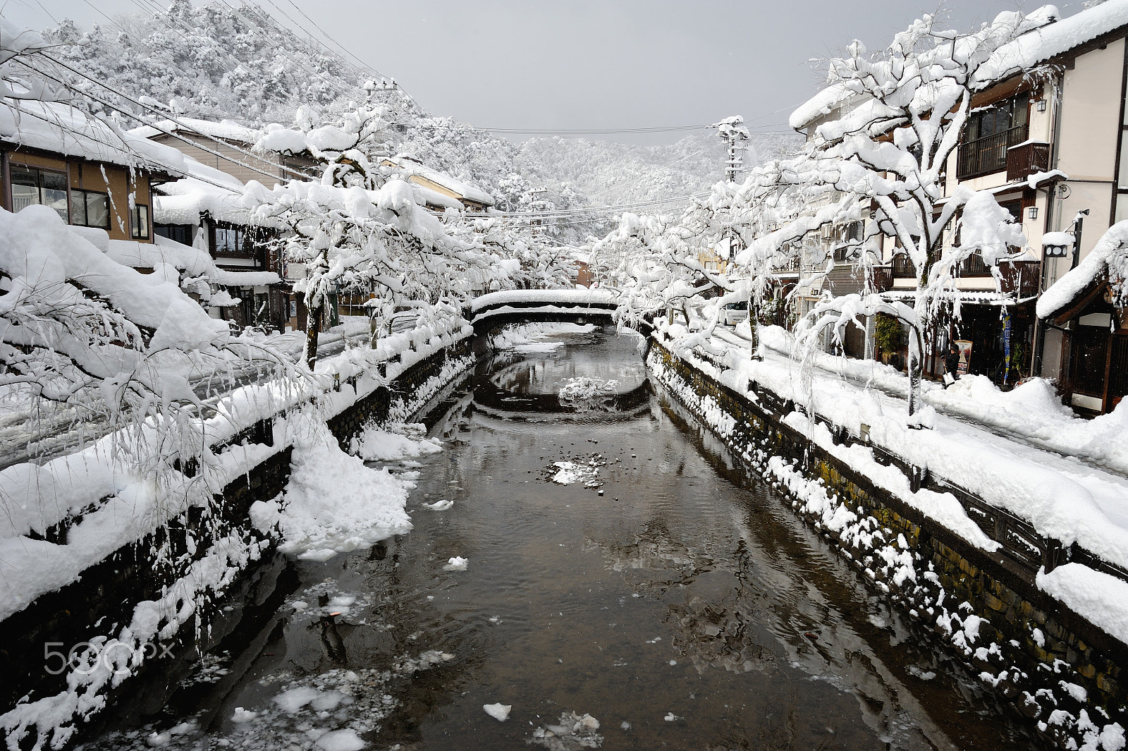 Nikon D700 sample photo. Heavy snow photography