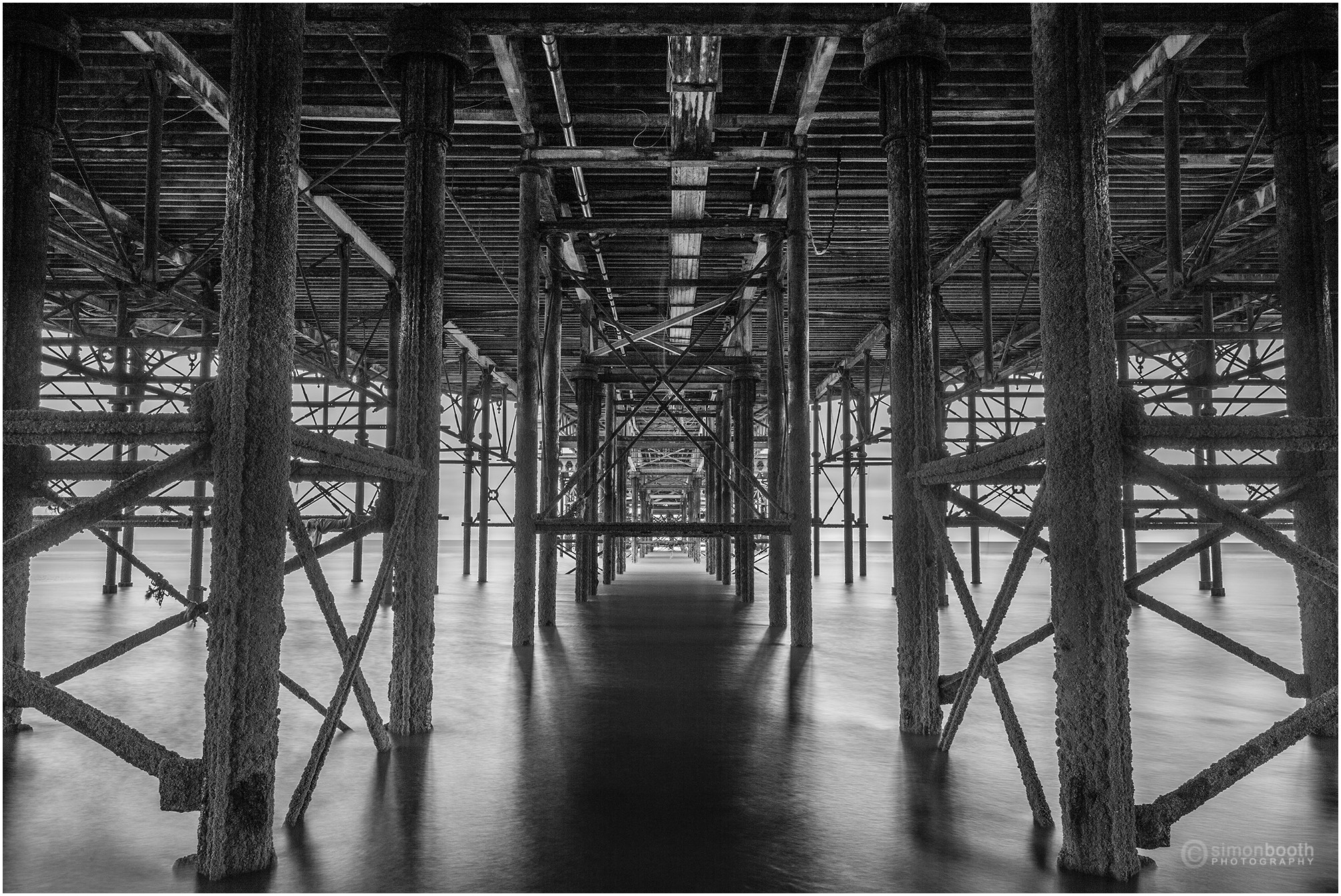 Canon EOS-1D X + Canon EF 16-35mm F4L IS USM sample photo. Blackpool central pier, lancashire, united kingdom photography