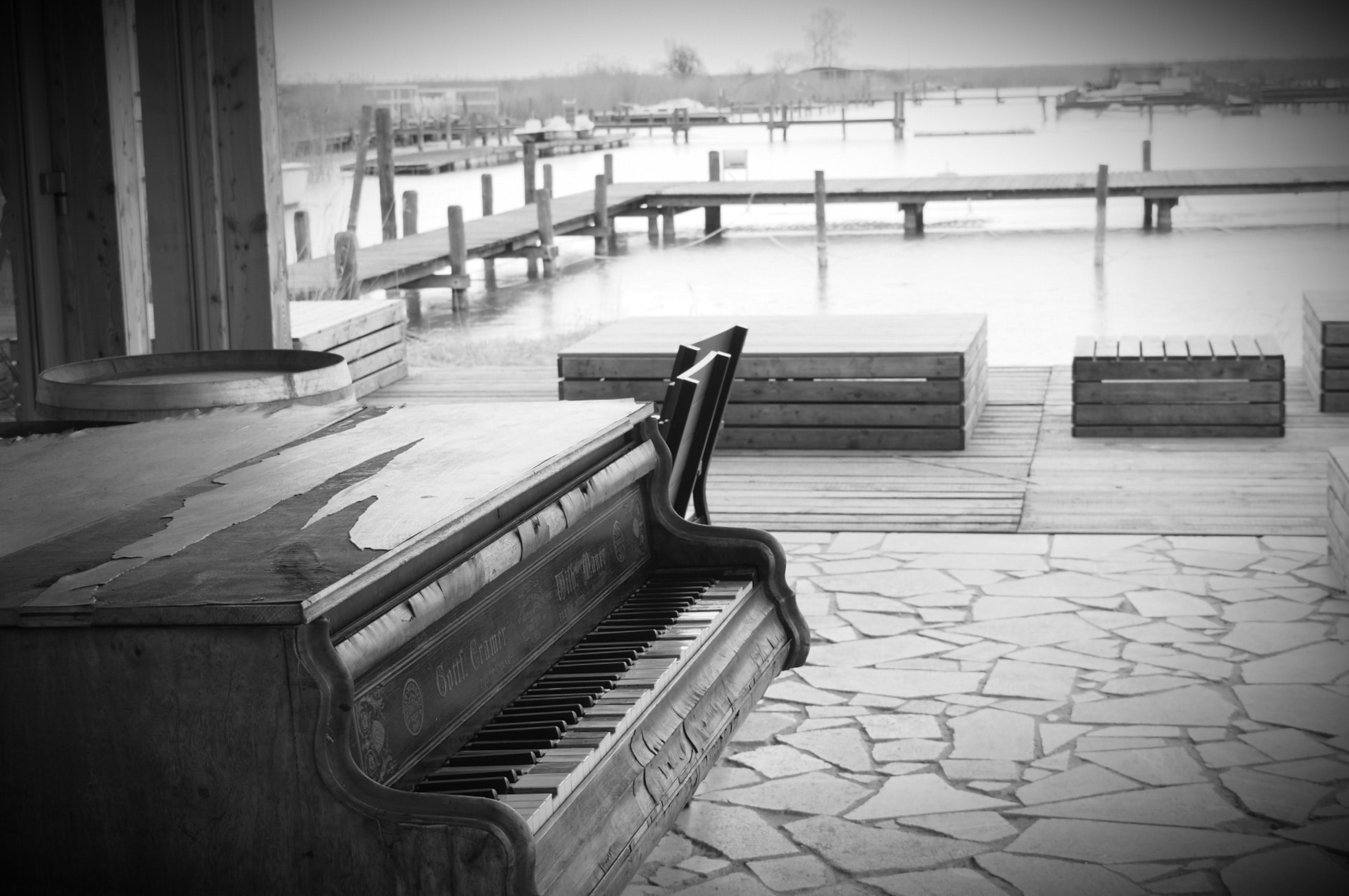 Olympus PEN-F sample photo. Old piano...! photography